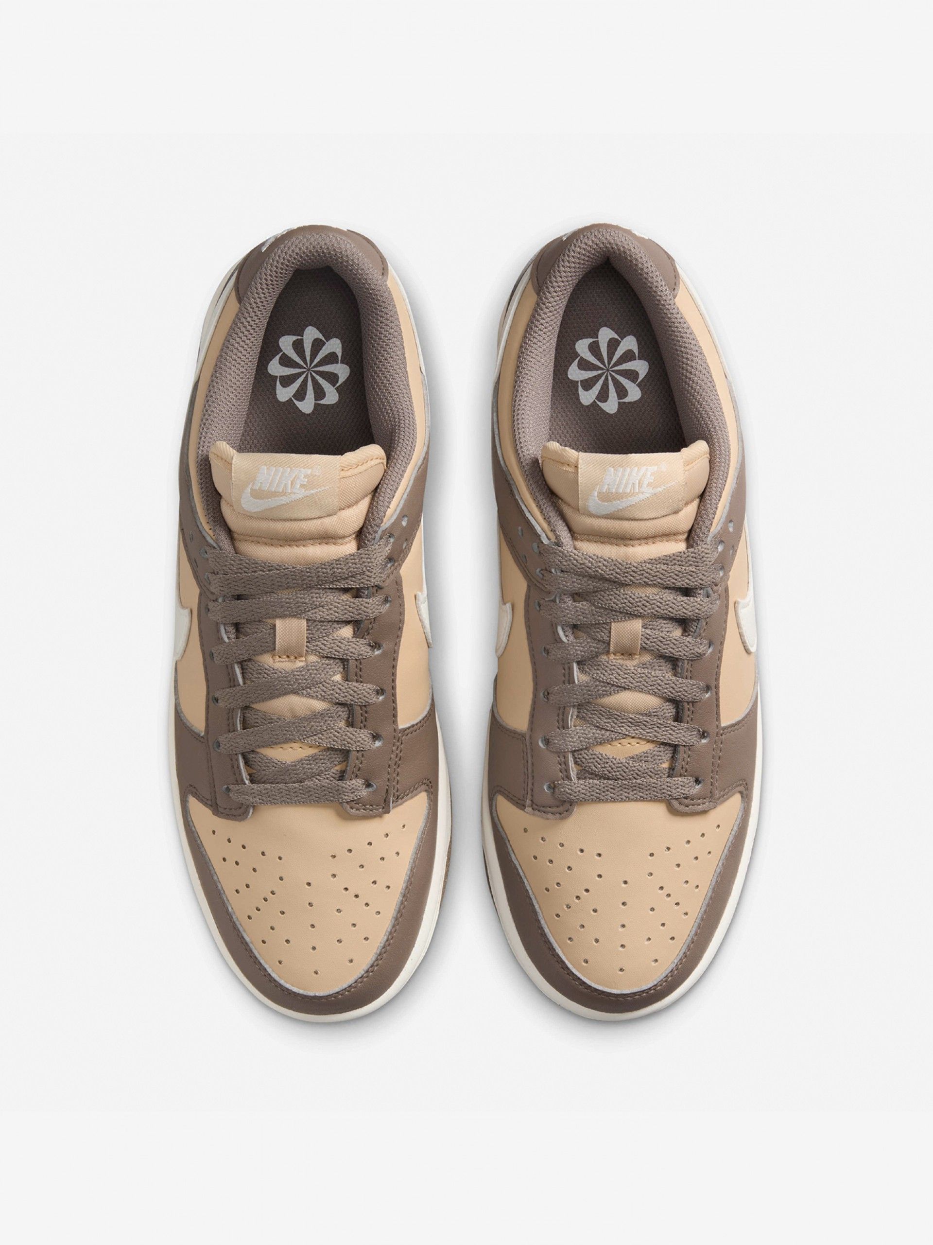 Sapatilhas Nike Dunk Low Next Nature Bege e Castanhas Para Mulher