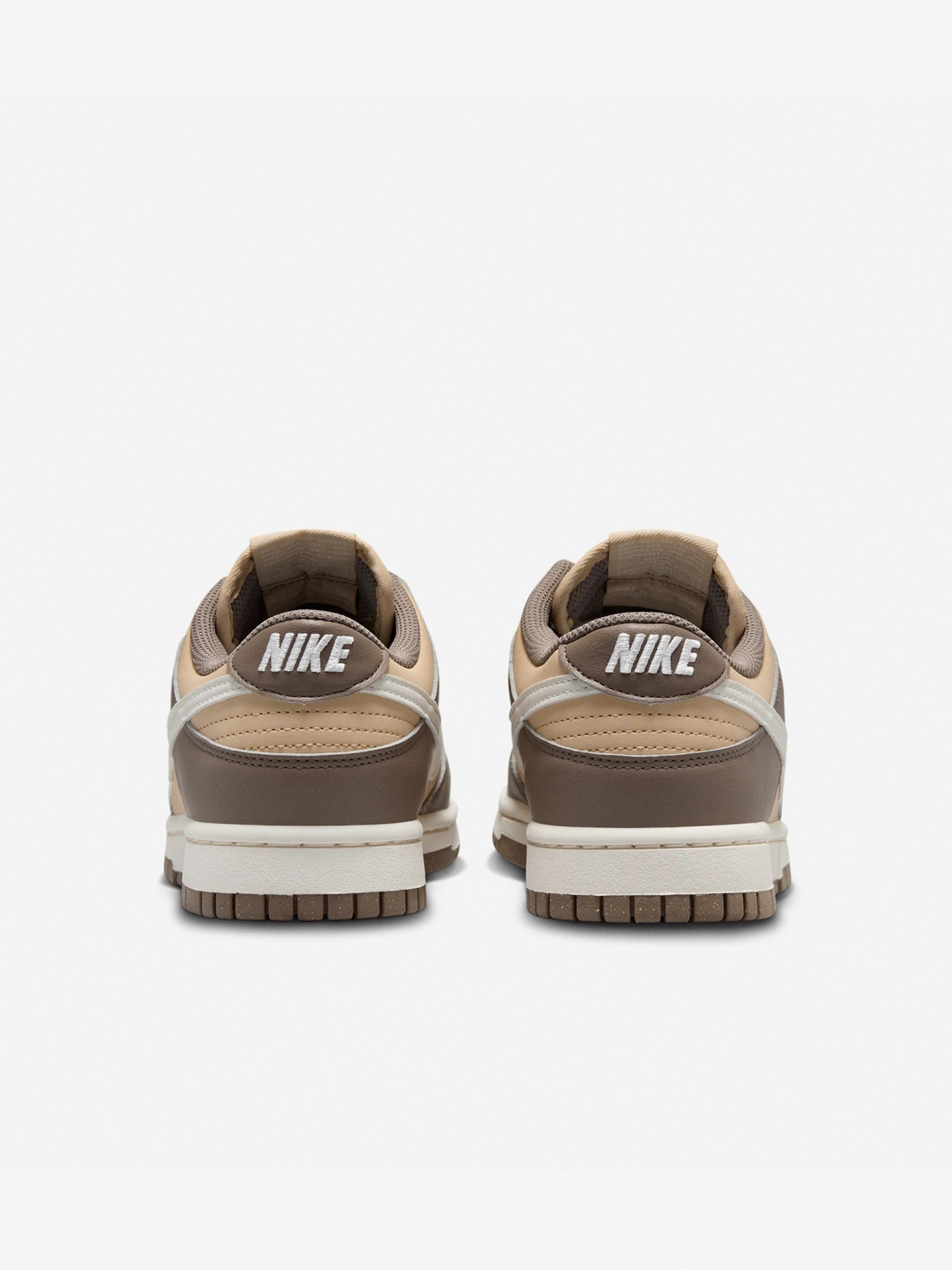 Sapatilhas Nike Dunk Low Next Nature Bege e Castanhas Para Mulher