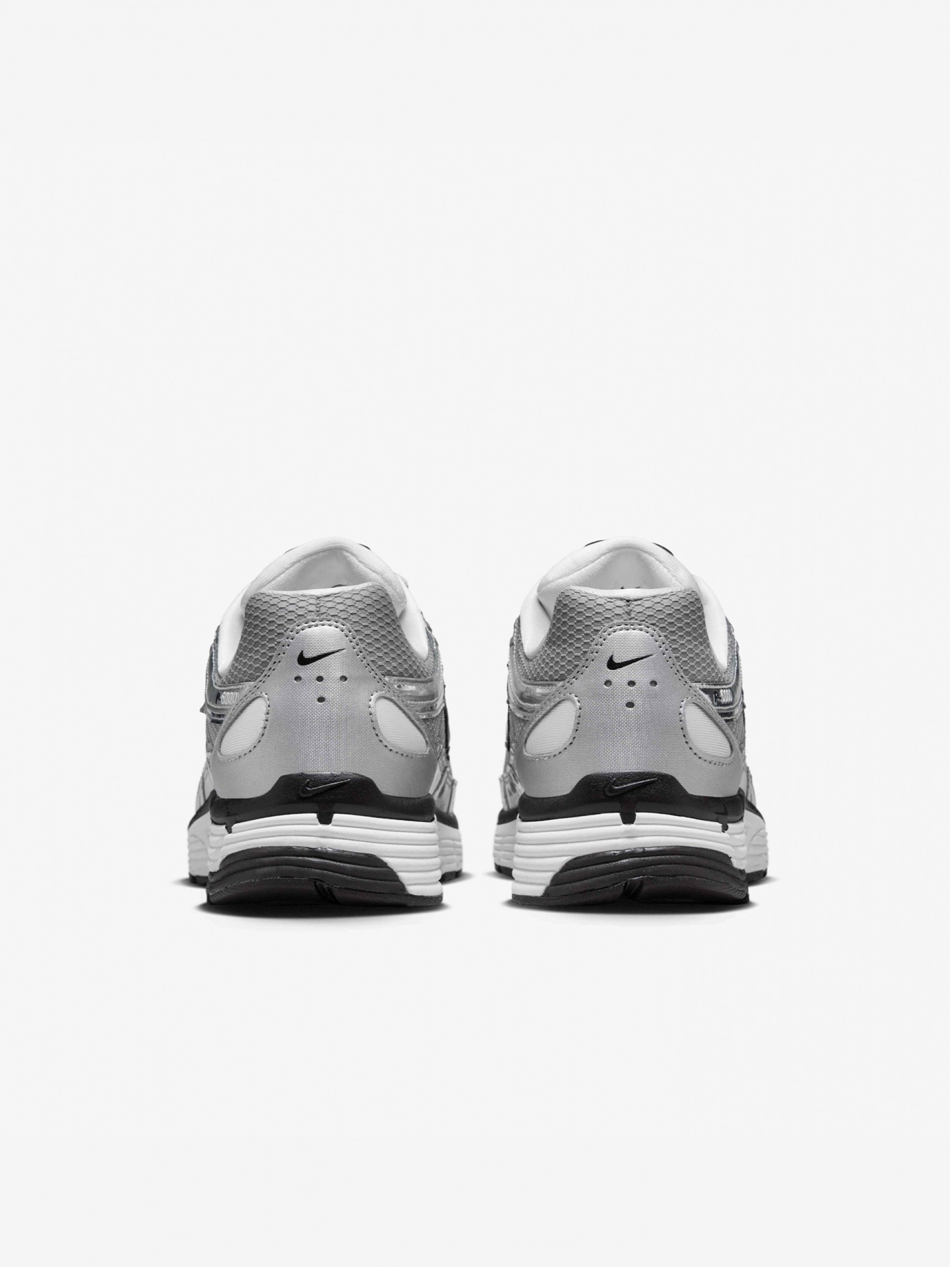 Sapatilhas Nike P-6000 Prateadas Para Mulher