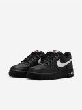 Sapatilhas Nike Air Force 1 Pretas e Brancas Jnior