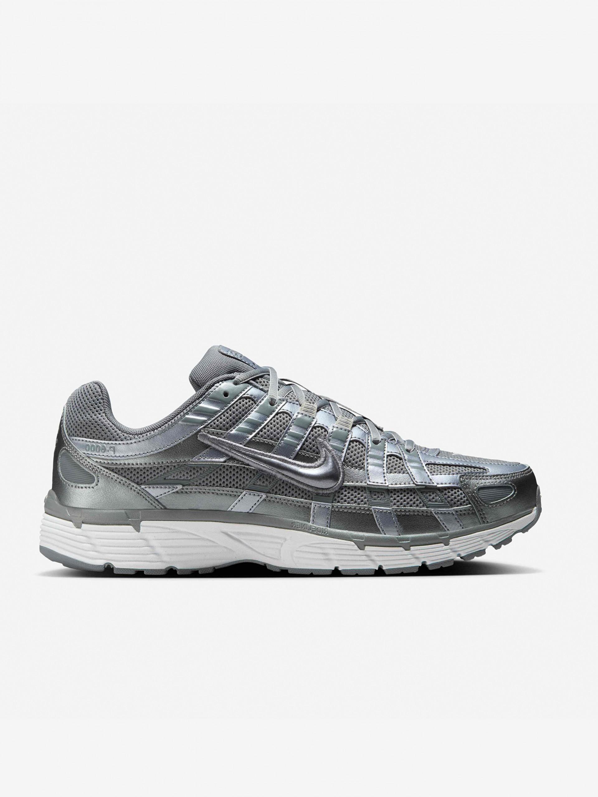 Zapatillas Nike P-6000 Plateadas Para Hombre