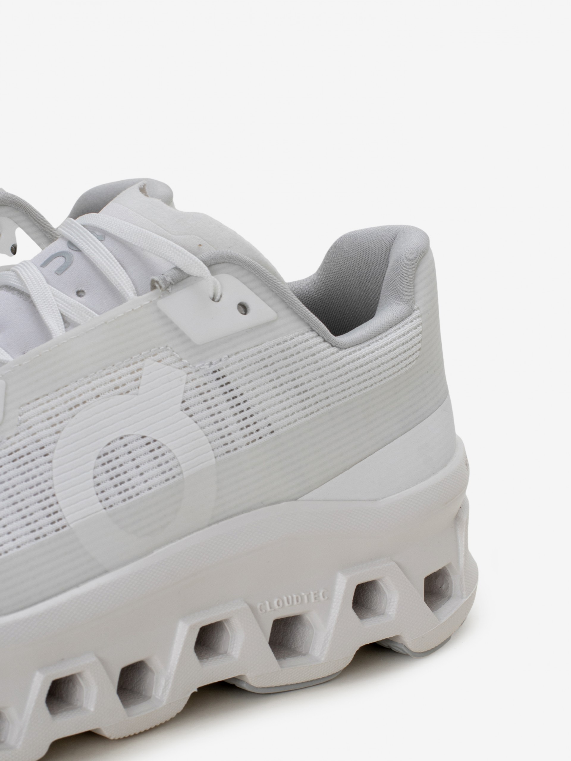 On Running Cloudmonster Void Sneakers