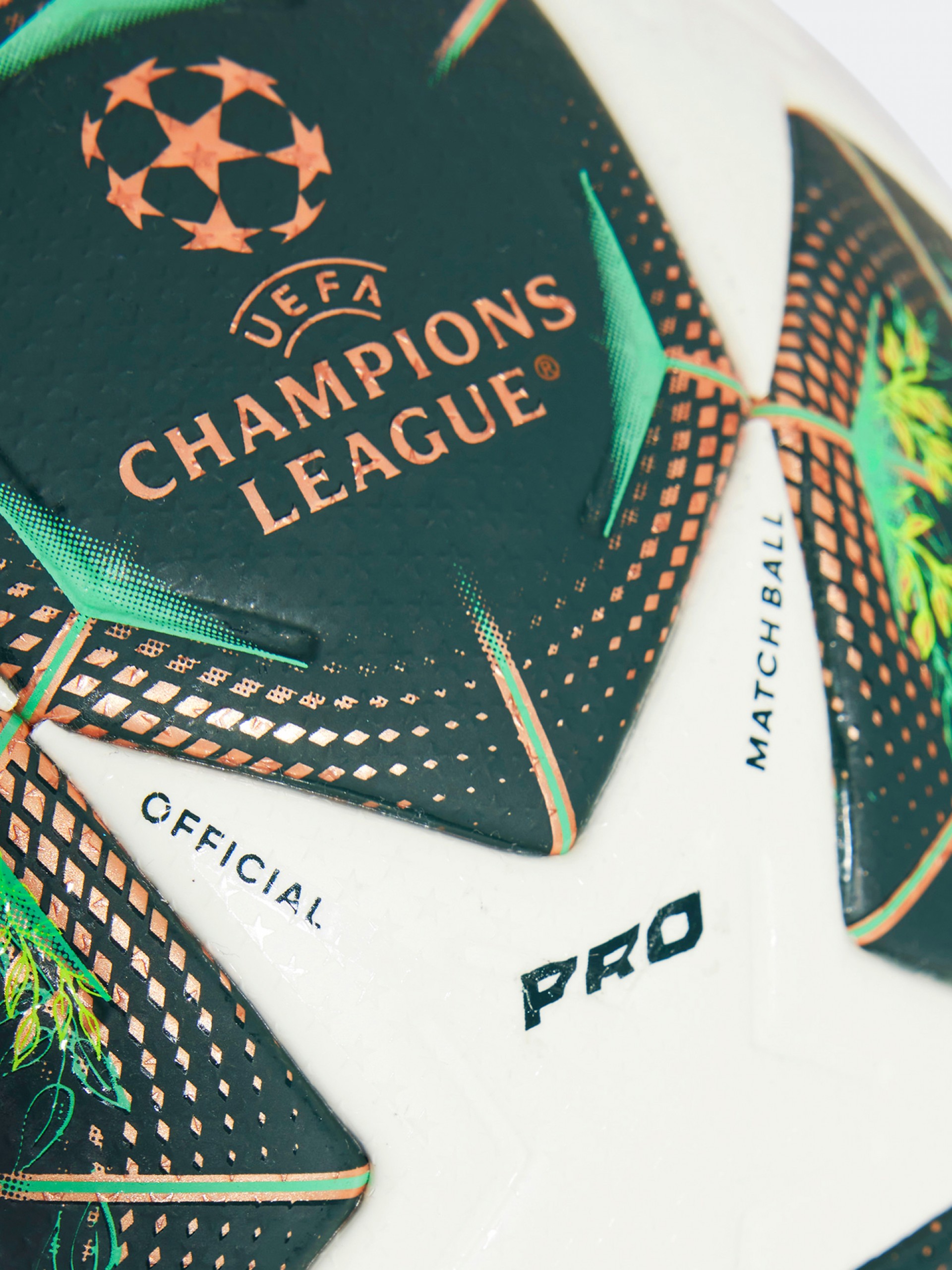 Bola Adidas UEFA Champions League Pro 24/25