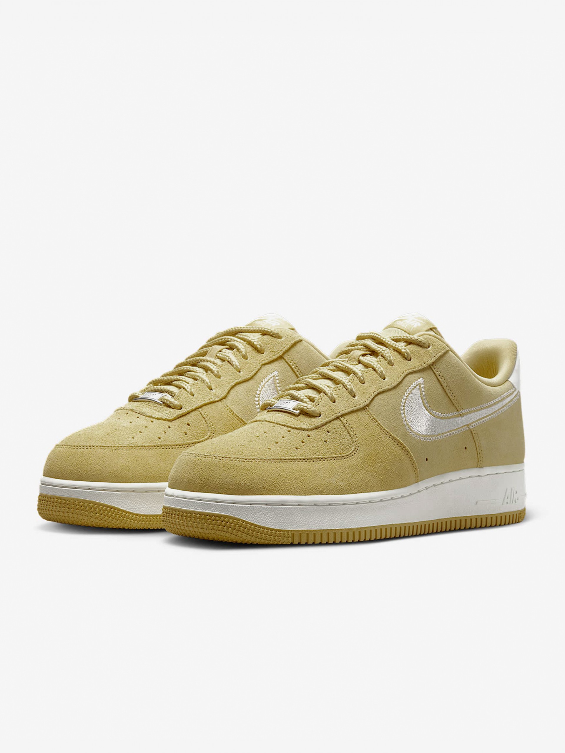 Sapatilhas Nike Air Force 1 Em Camurça Para Homem
