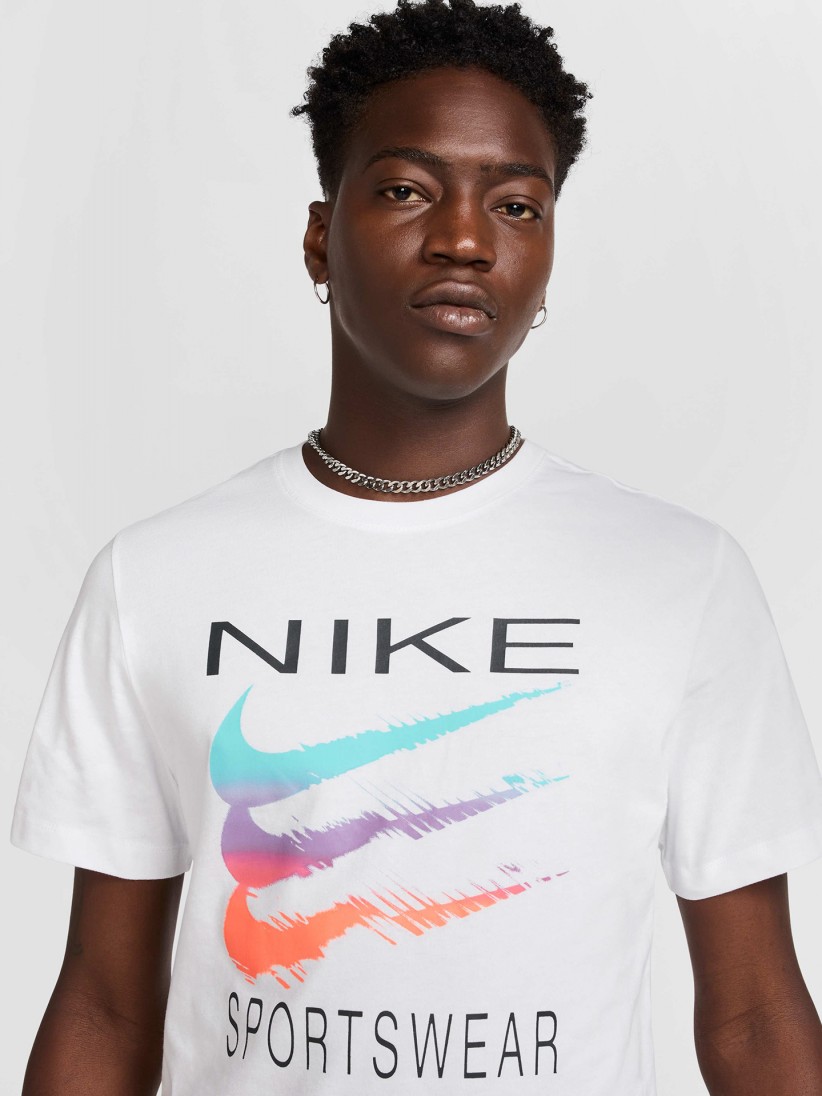 Camiseta Nike Sportswear Triple Swoosh Blanca Para Hombre