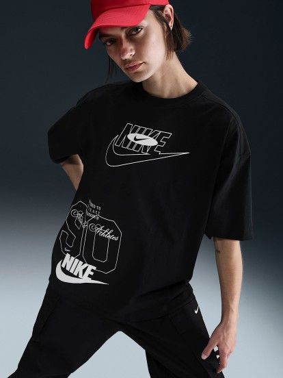 Nike Sportswear Oversized Black T-shirt For Women