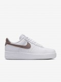 Sapatilhas Nike Air Force 1 Next Nature Brancas e Castanhas Para Mulher