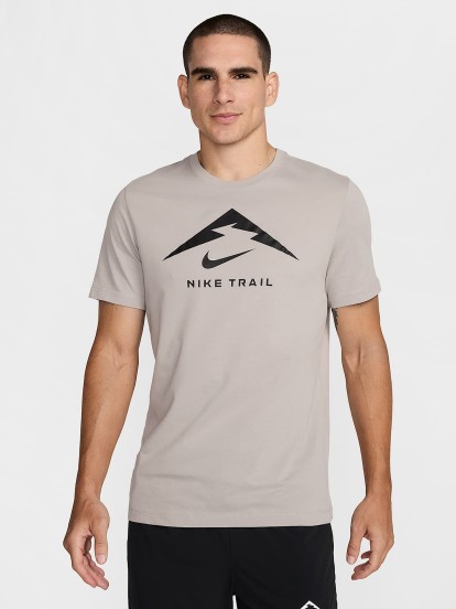 Camiseta de Trail Nike Dri-FIT Gris Para Hombre