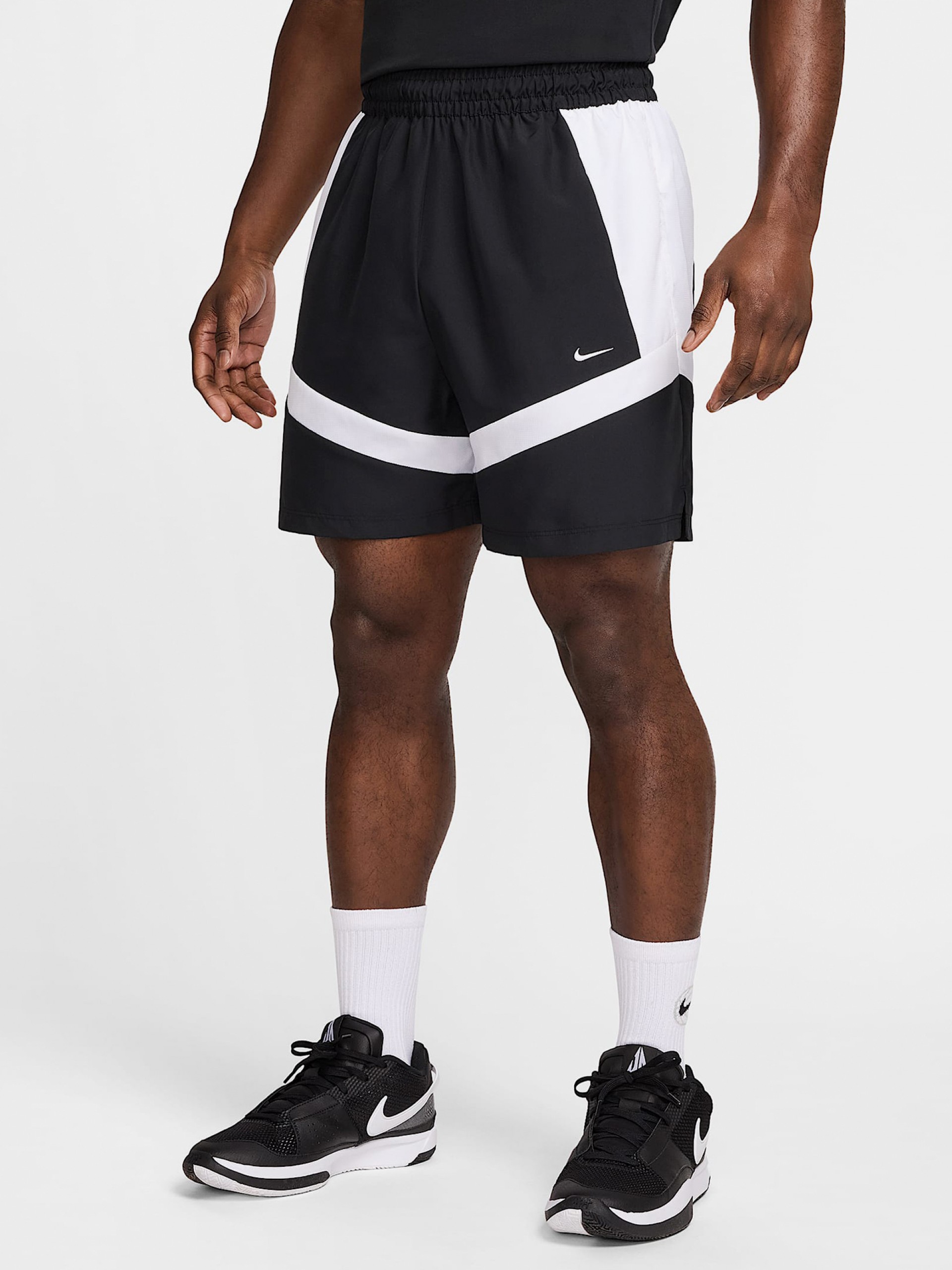 Calções de Basquetebol Nike Icon 15cm Pretos e Brancos Para Homem