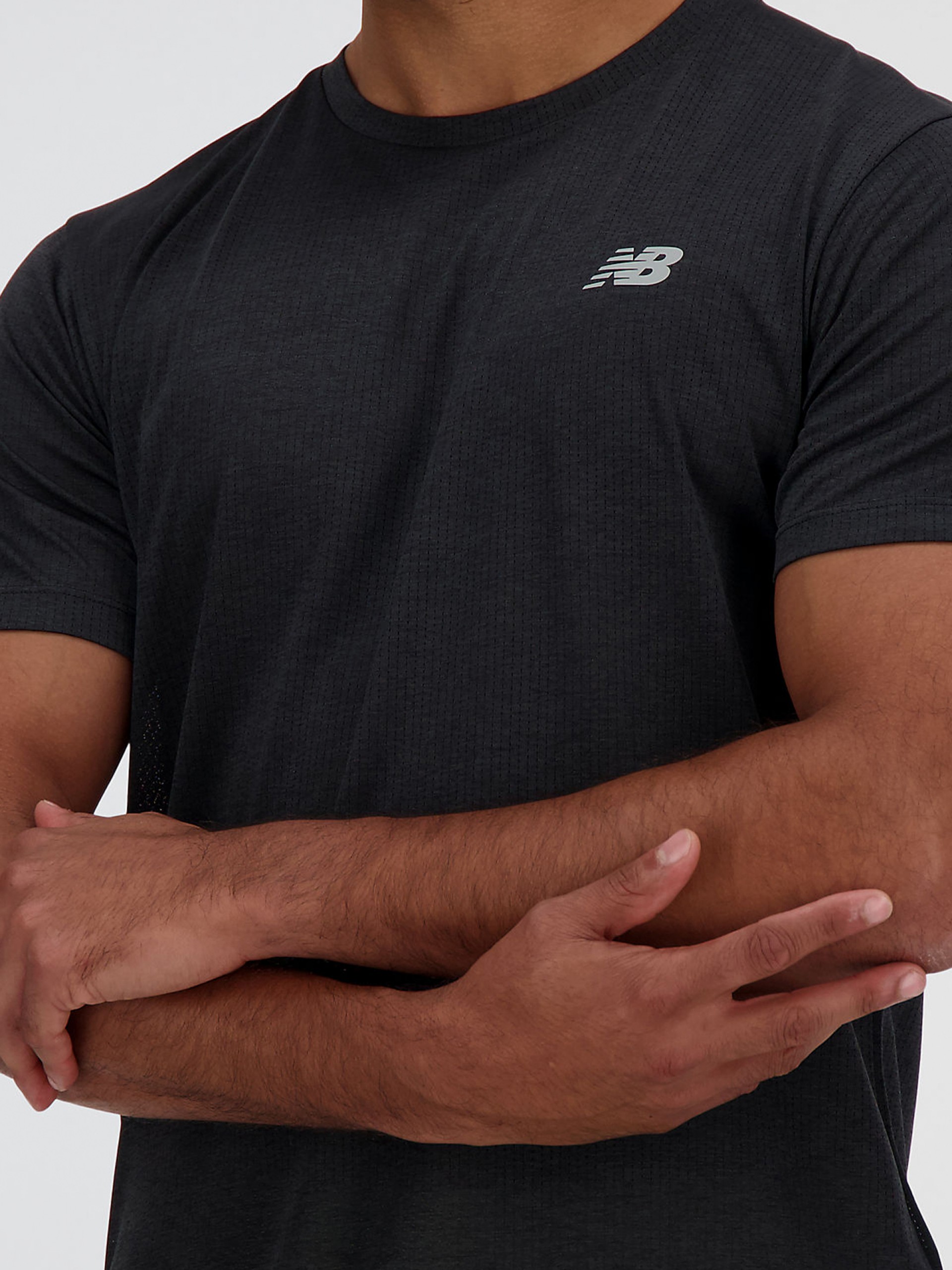 T-shirt New Balance Athletics Preta