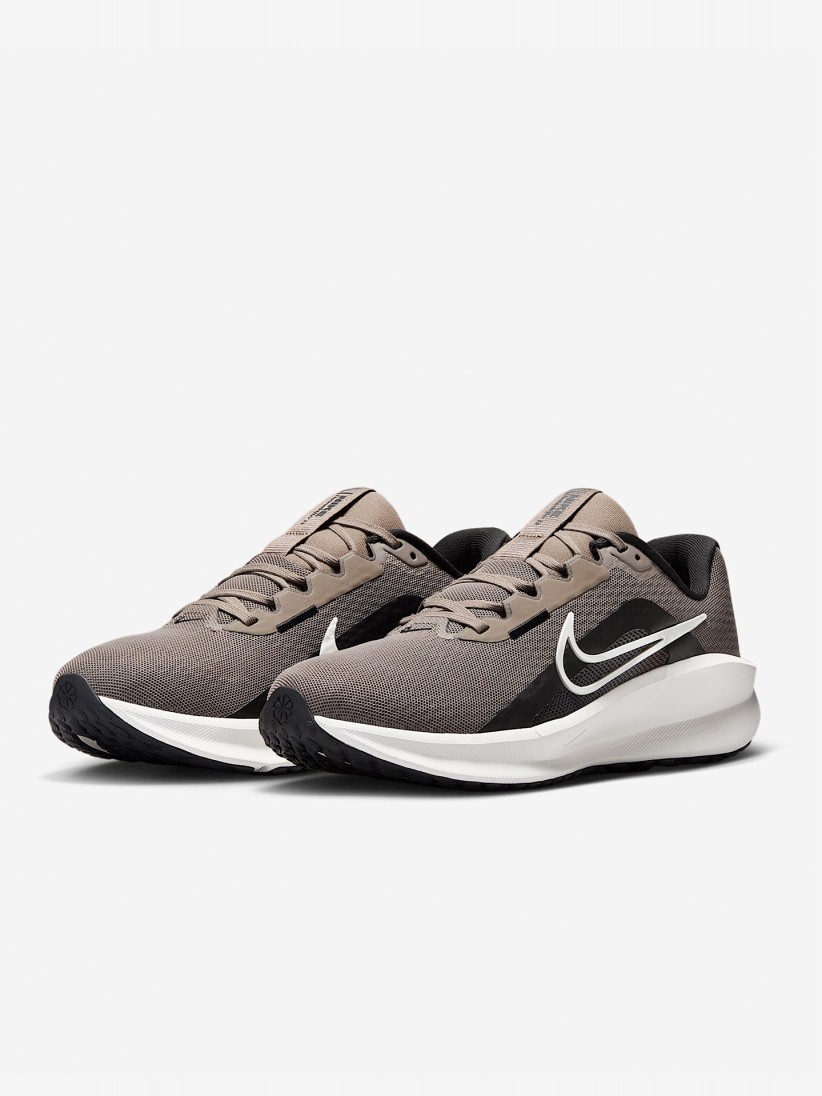 Sapatilhas de Running Nike Downshifter 13 Castanhas Para Mulher