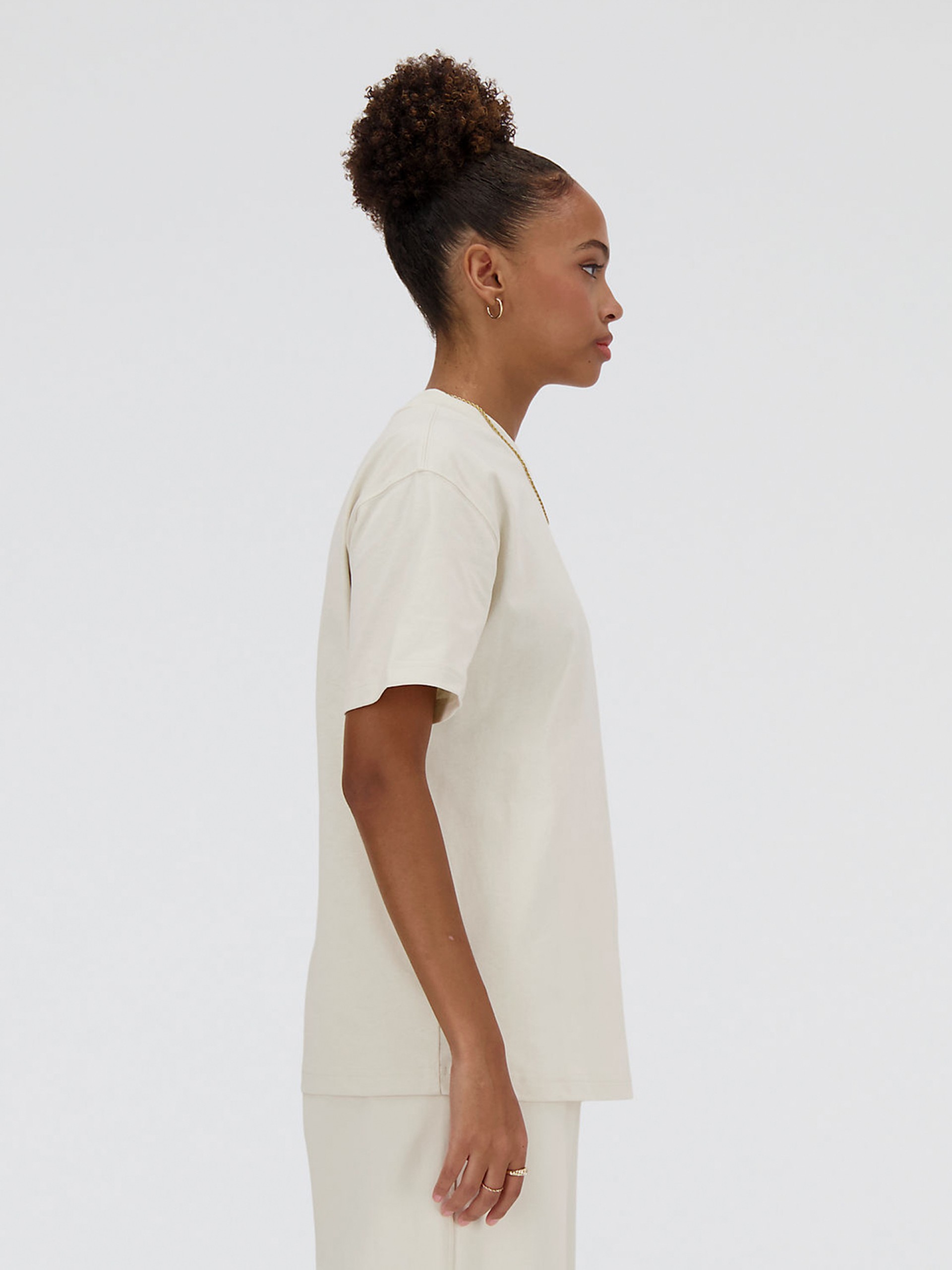 Camiseta New Balance Athletics Beige