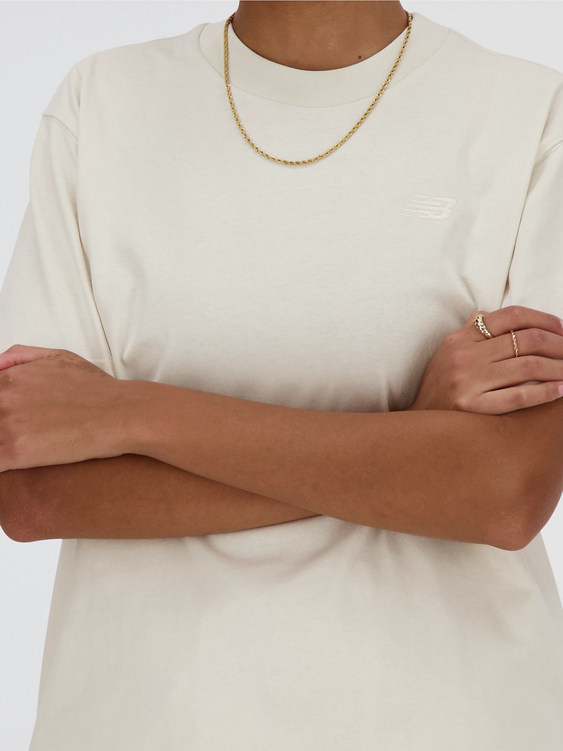 Camiseta New Balance Athletics Beige