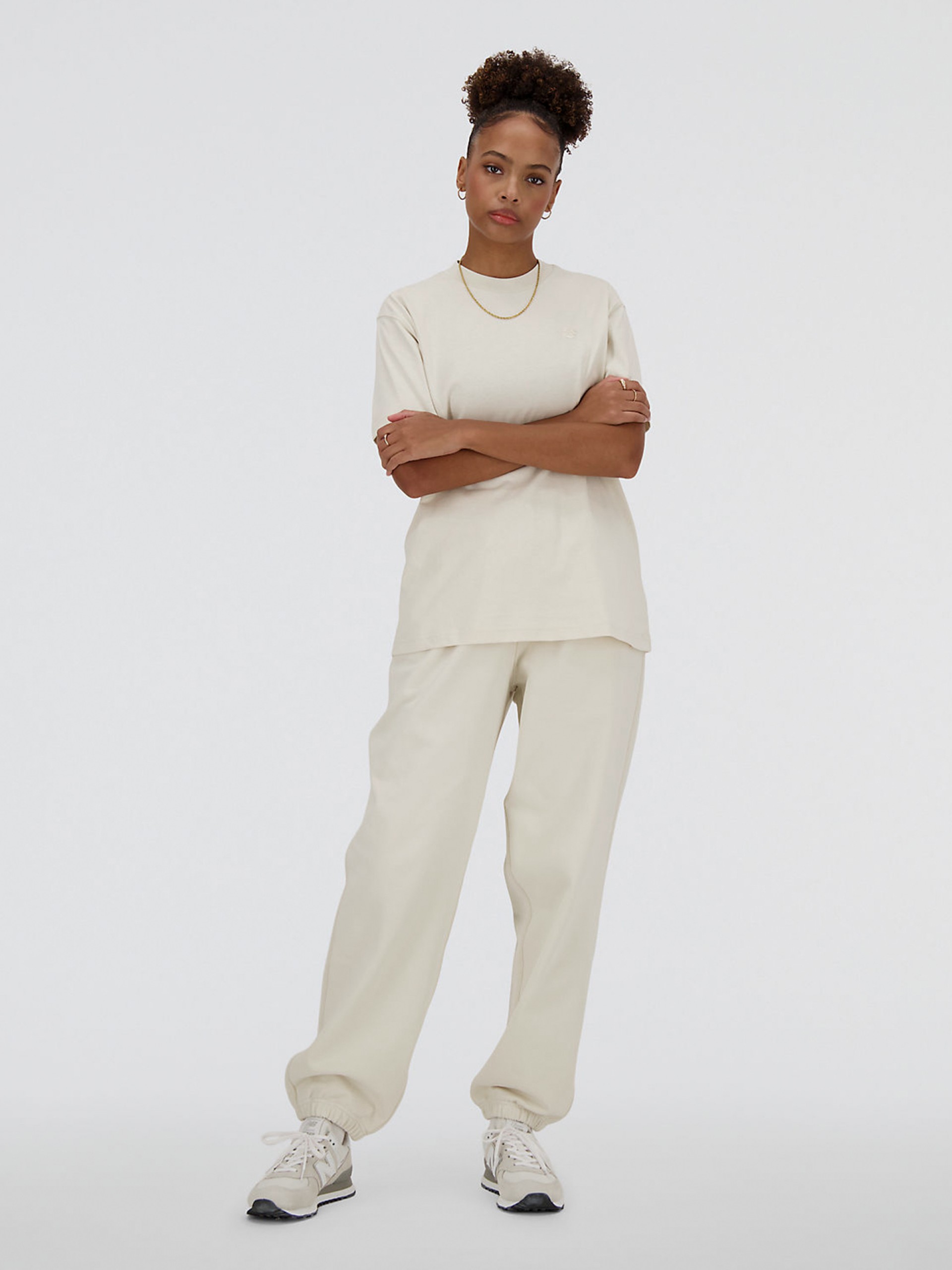 Camiseta New Balance Athletics Beige