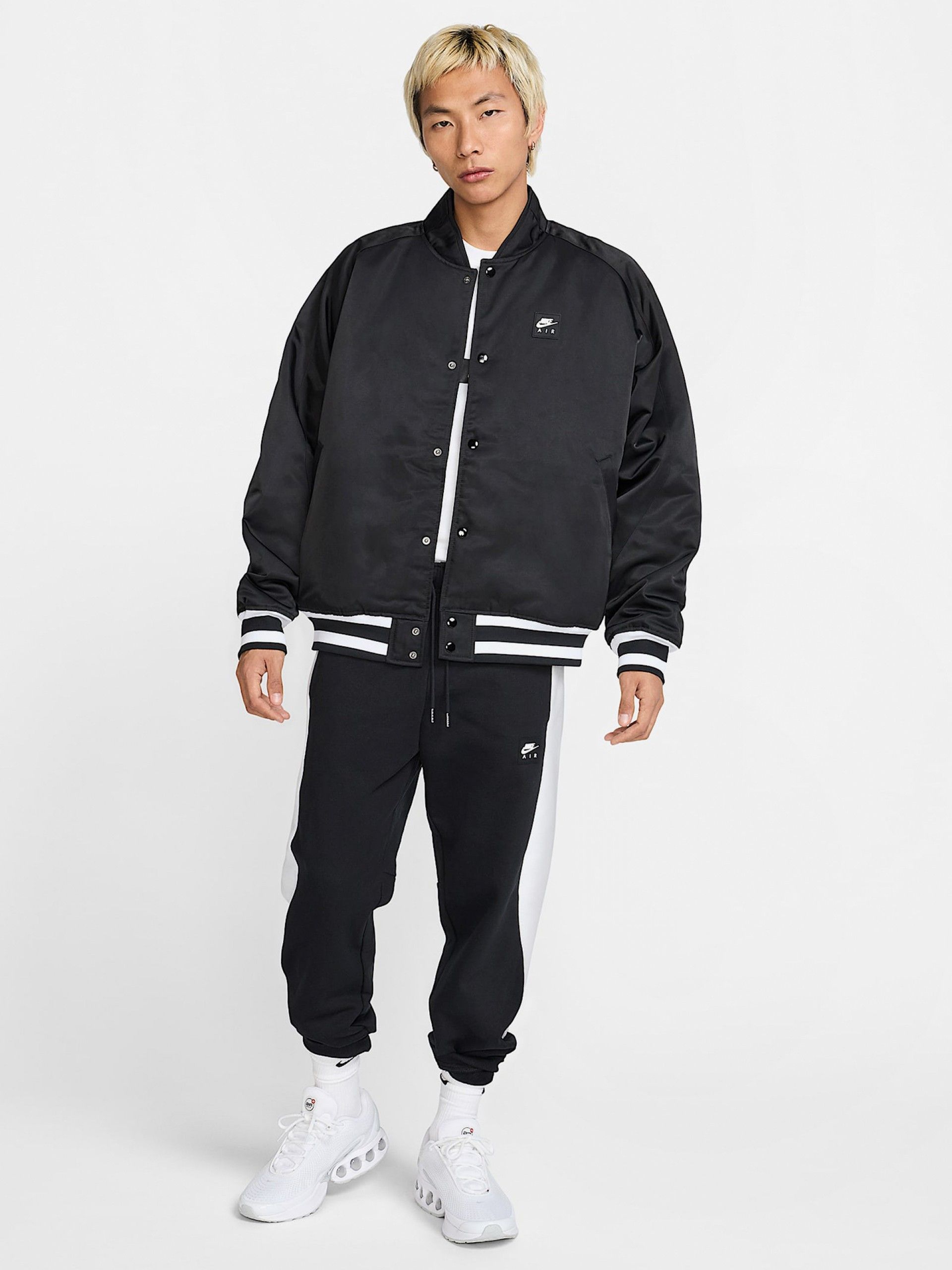 Casaco Nike Air Varsity Preto Para Homem