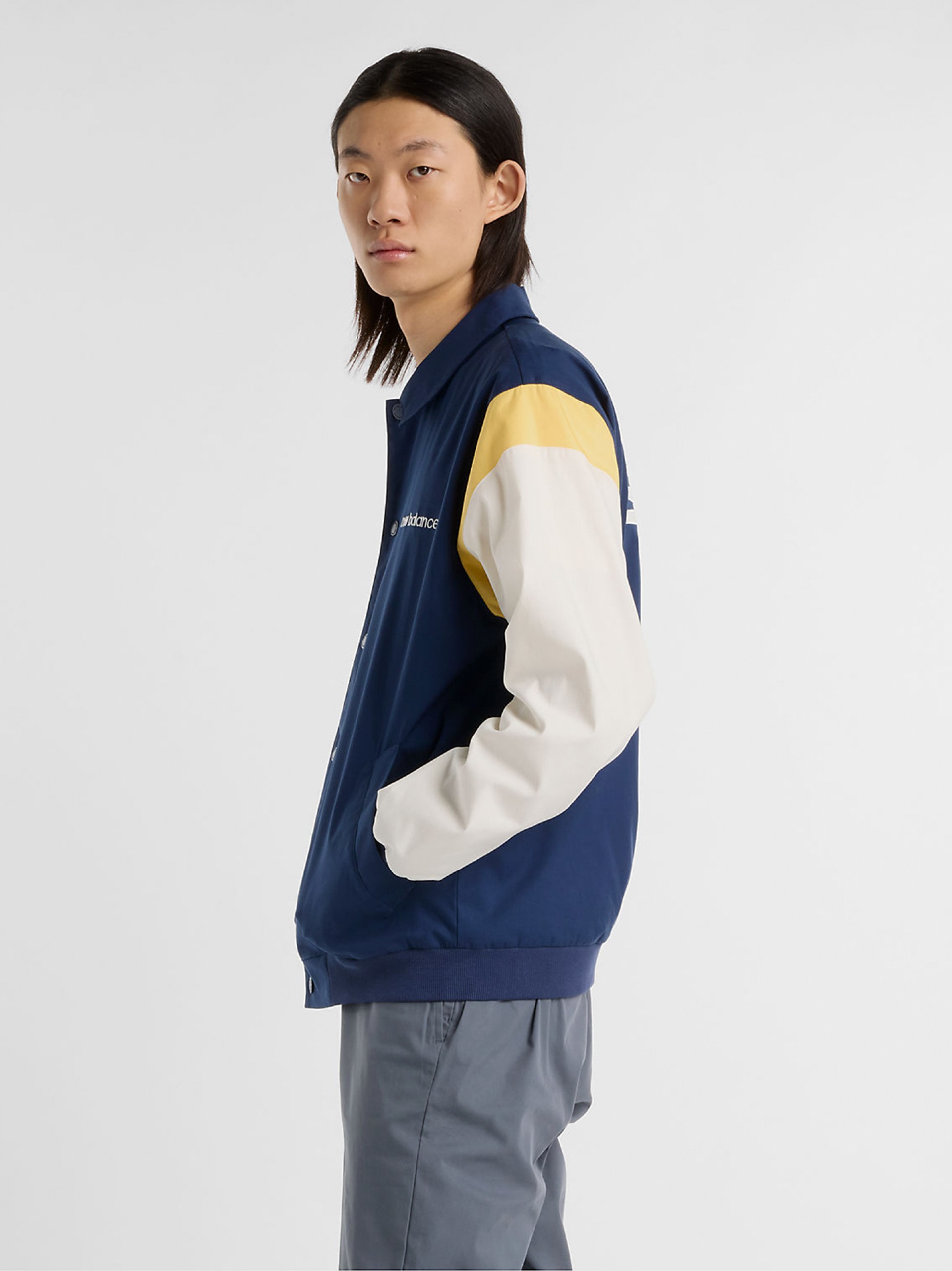 Chaqueta New Balance Athletics Varsity Azul