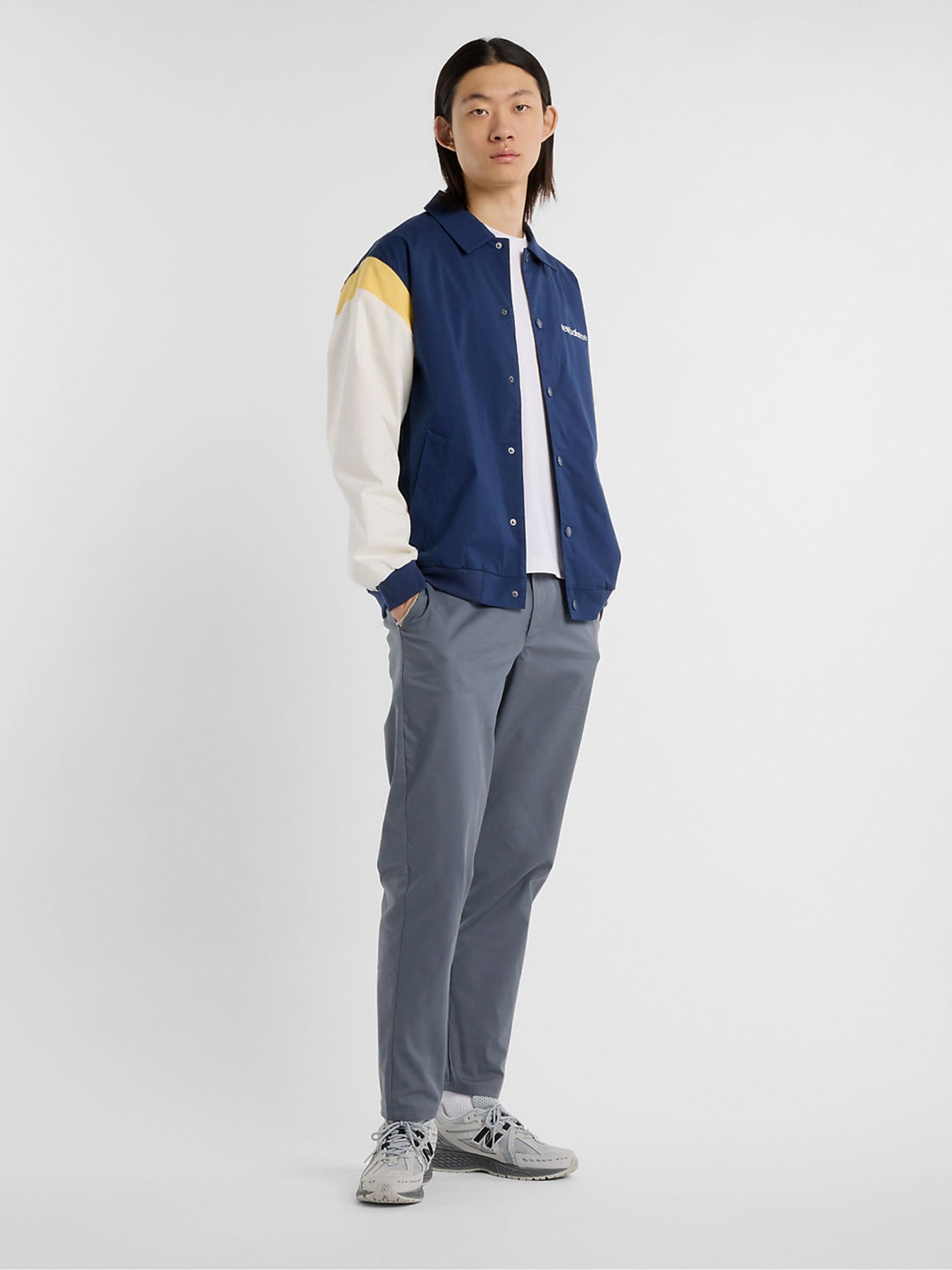 Chaqueta New Balance Athletics Varsity Azul