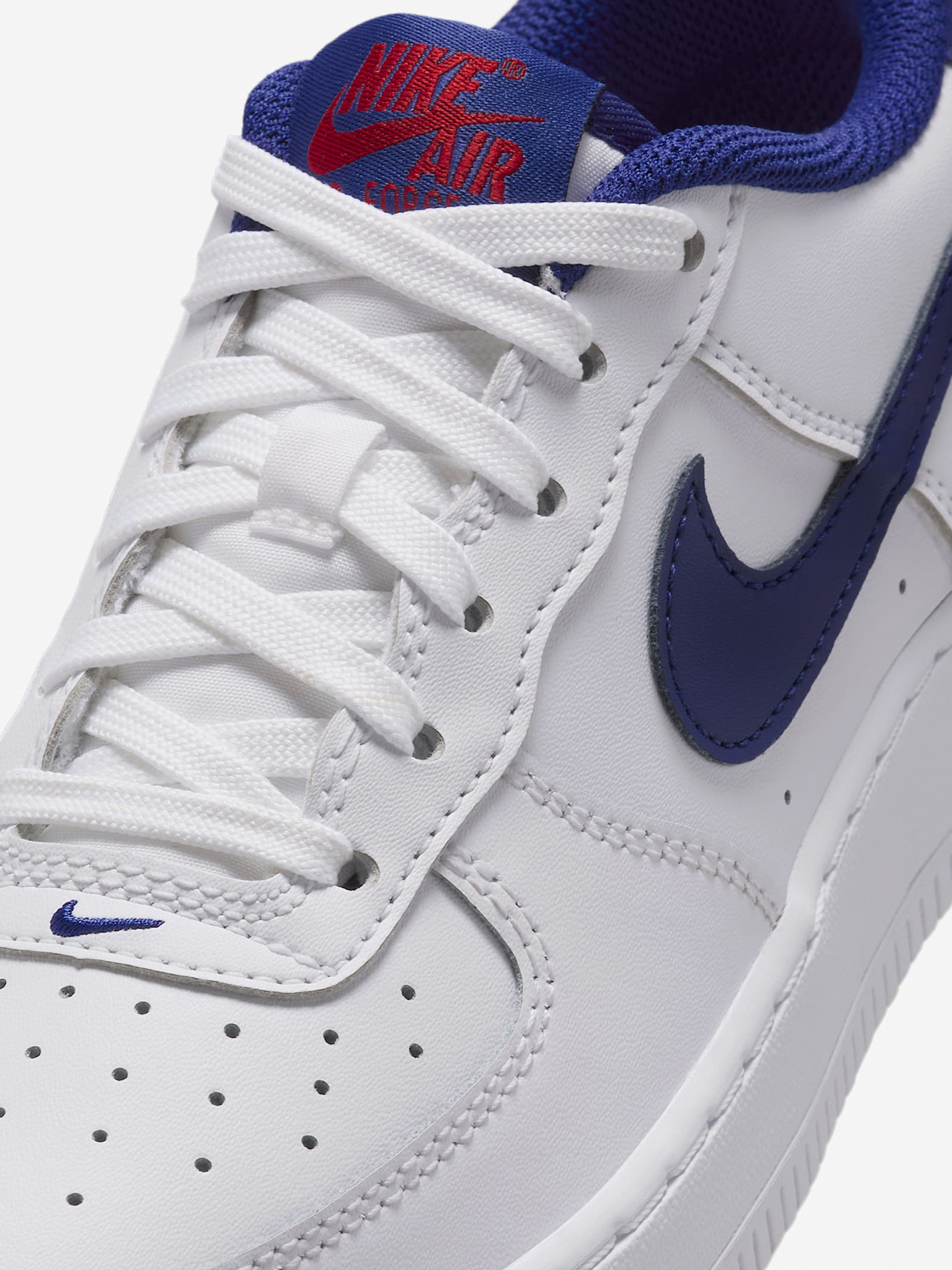 Sapatilhas Nike Air Force 1 Brancas e Azuis Júnior