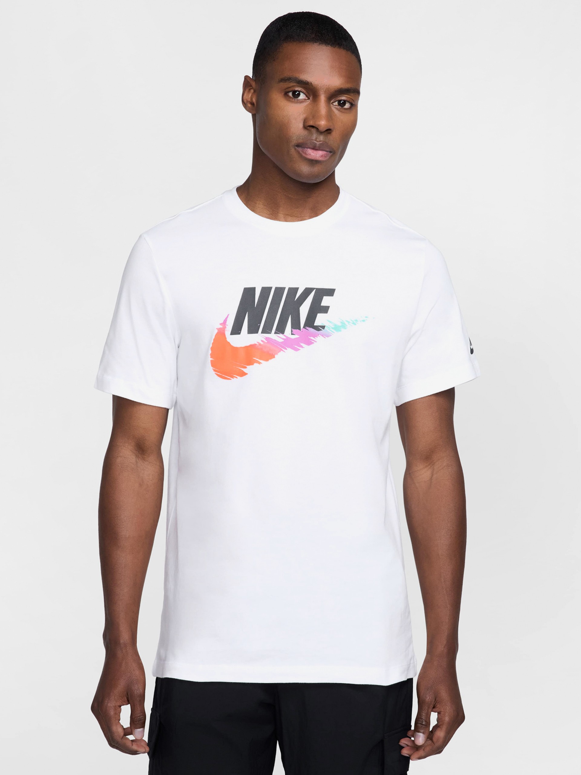 Camiseta Nike Sportswear Futura Blanca Para Hombre