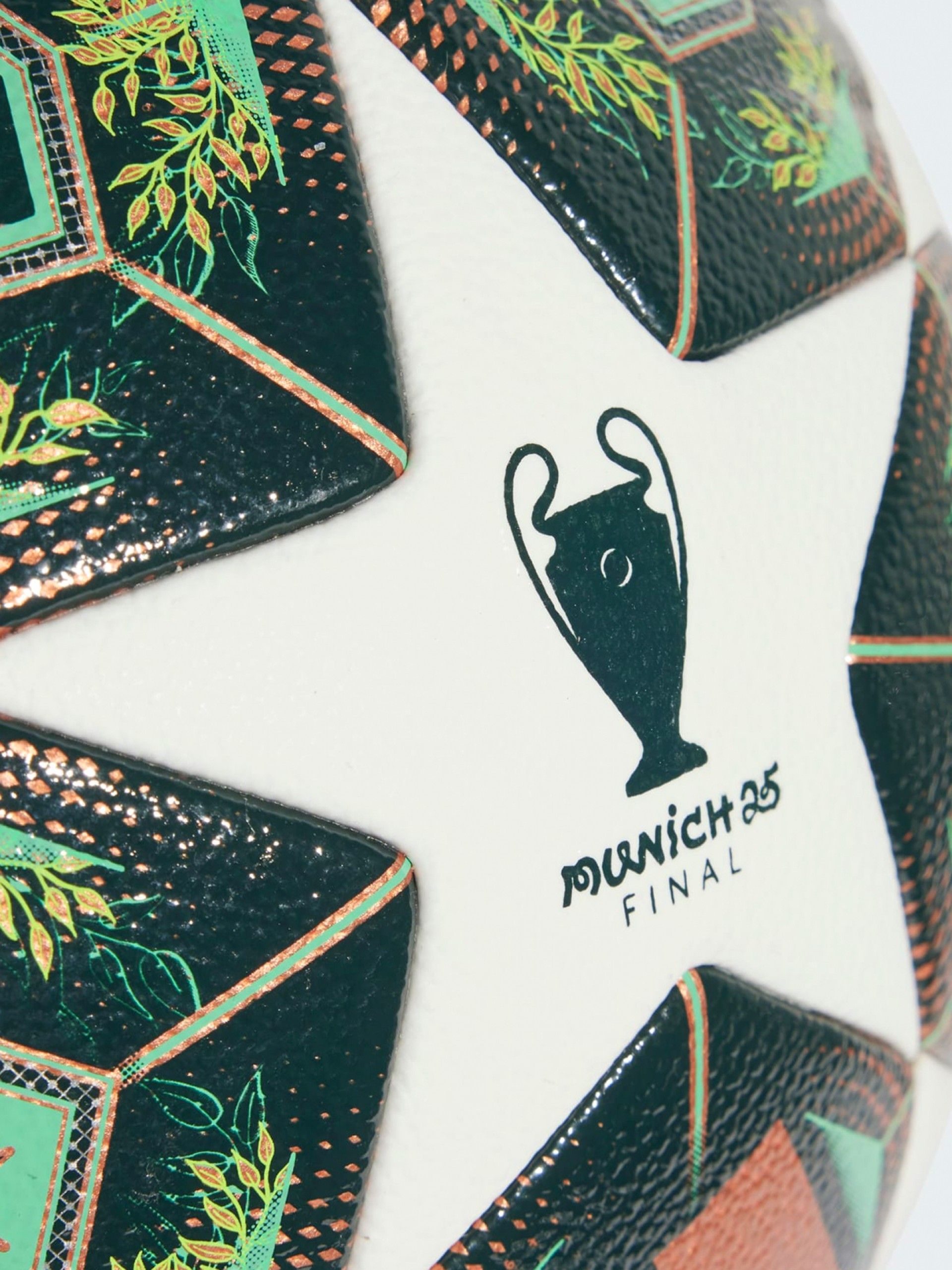 Adidas UEFA Champions League Knockout Phase Competition 24/25 Ball