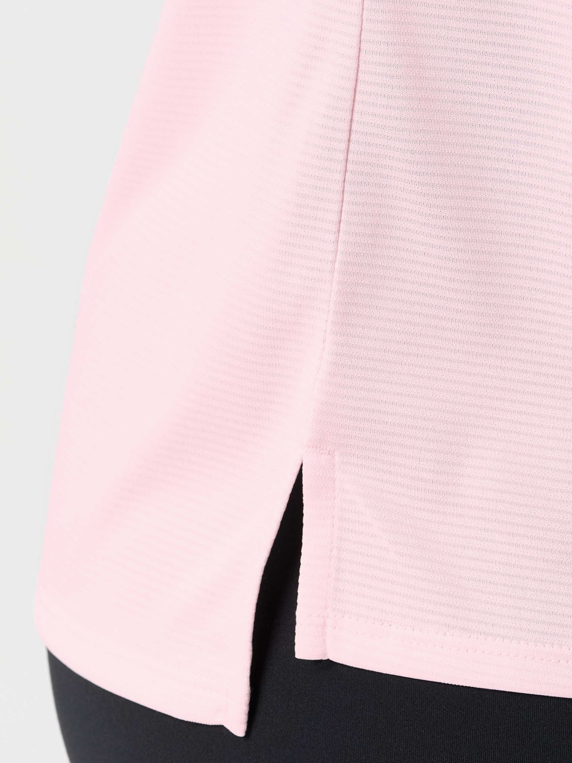 Camiseta New Balance Sport Essentials Rosa