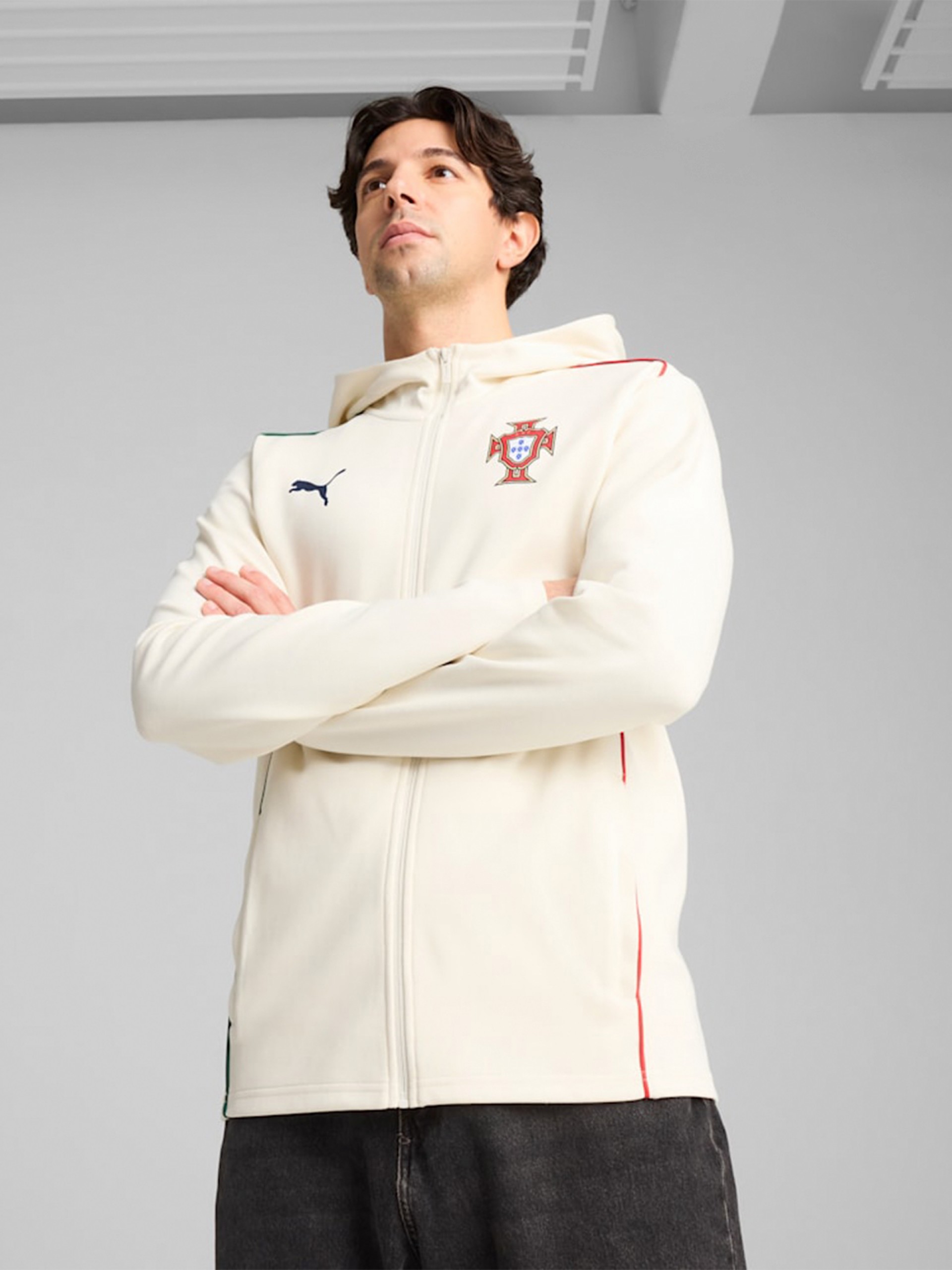 Casaco com Capuz Puma Portugal Casuals Bege 2025