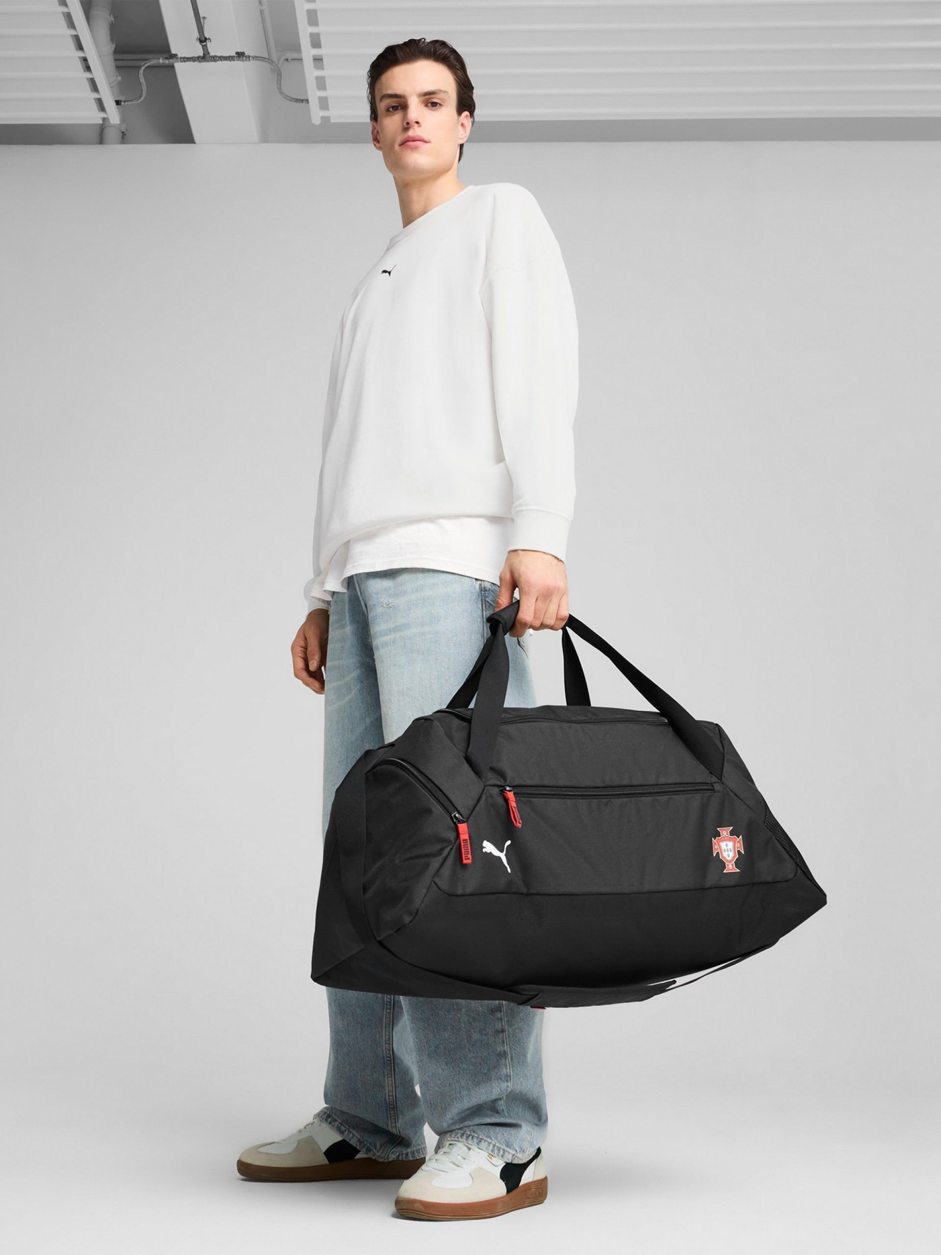 Saco da Seleção Portuguesa Puma M 54L Preto 2025