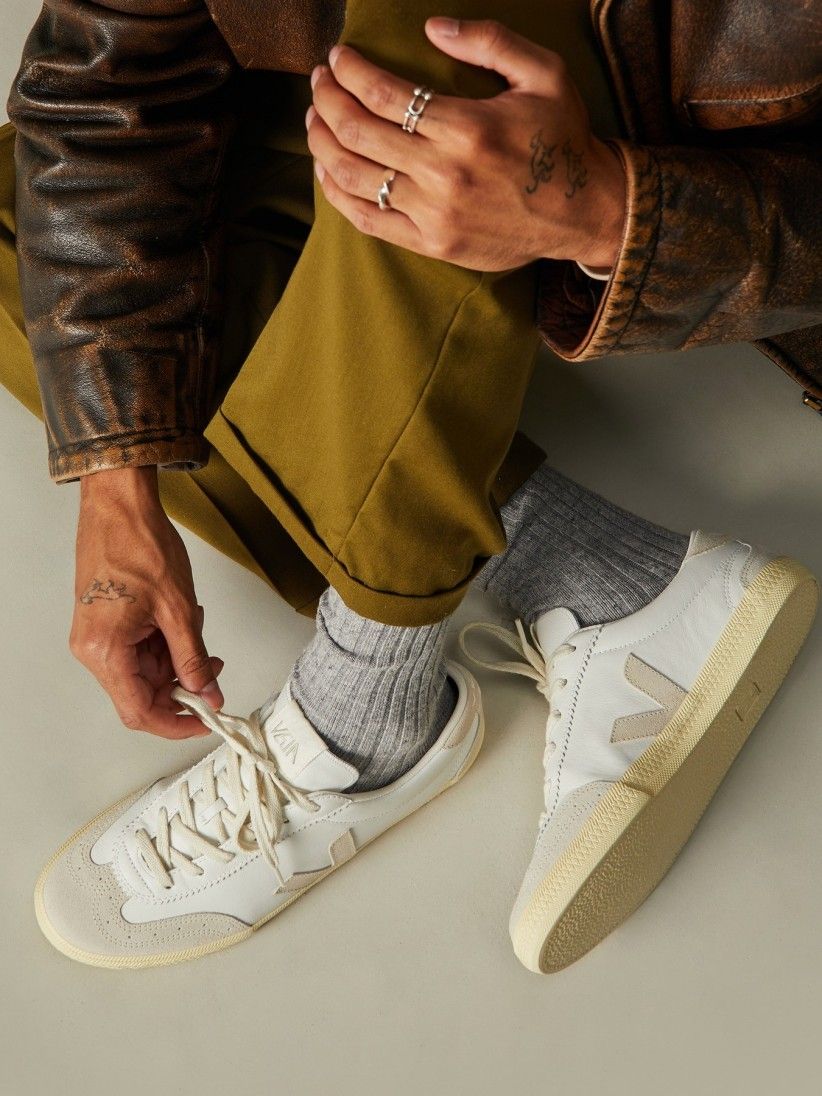 【関税込み】Volley Sneakers - Veja - Leather - Green Veja | Volley Leather White Emerald – Ruth Shaw Inc