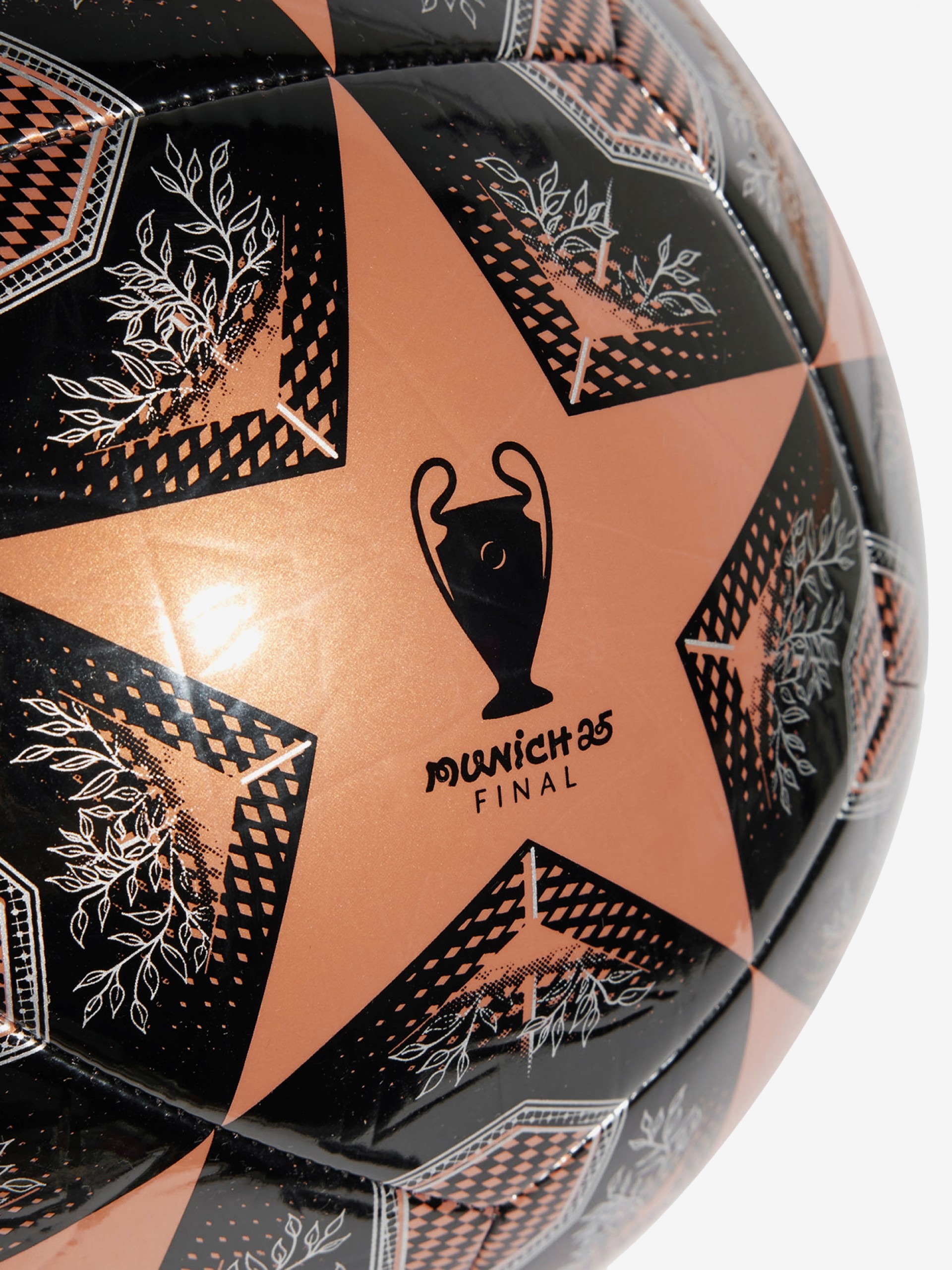 Bola Adidas UEFA Club da Fase a Eliminar da Champions League 24/25