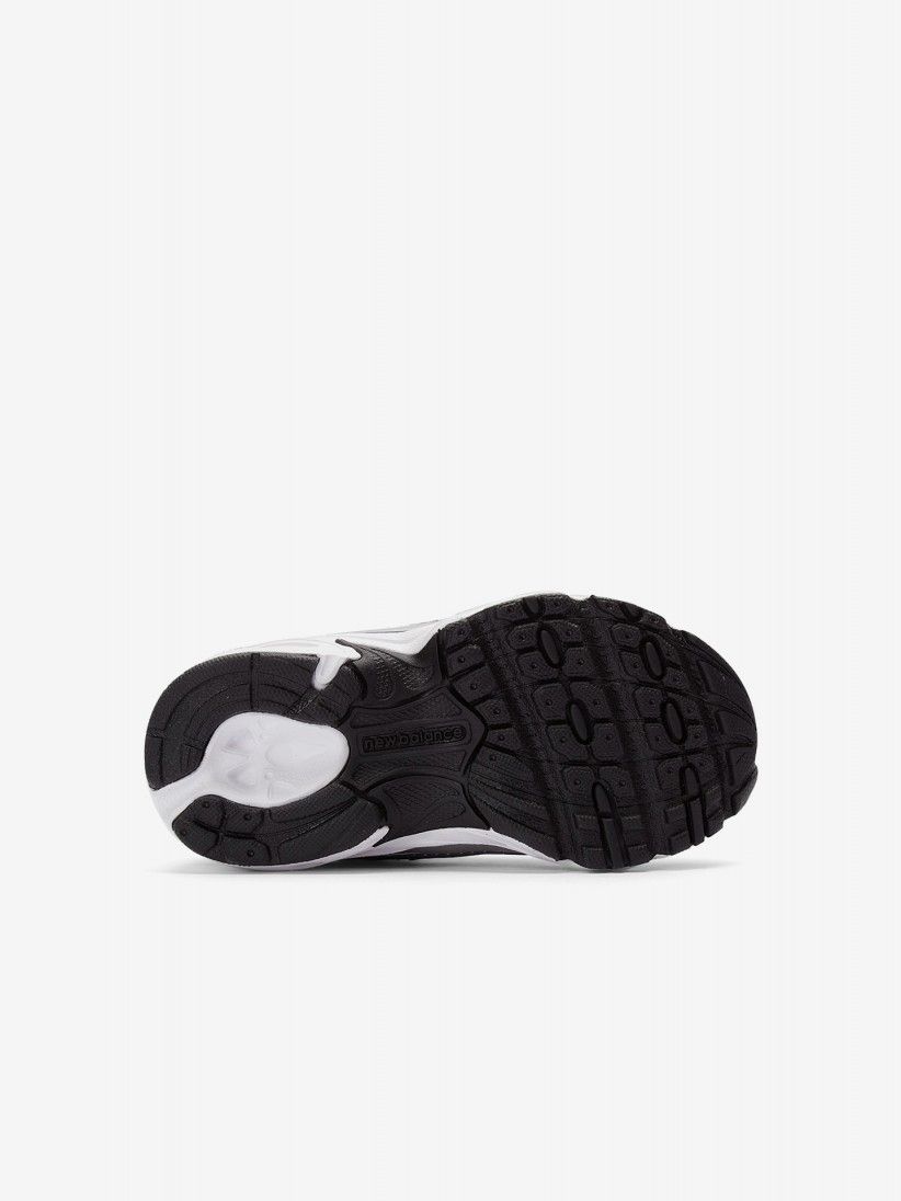New Balance IZ740 Sneakers