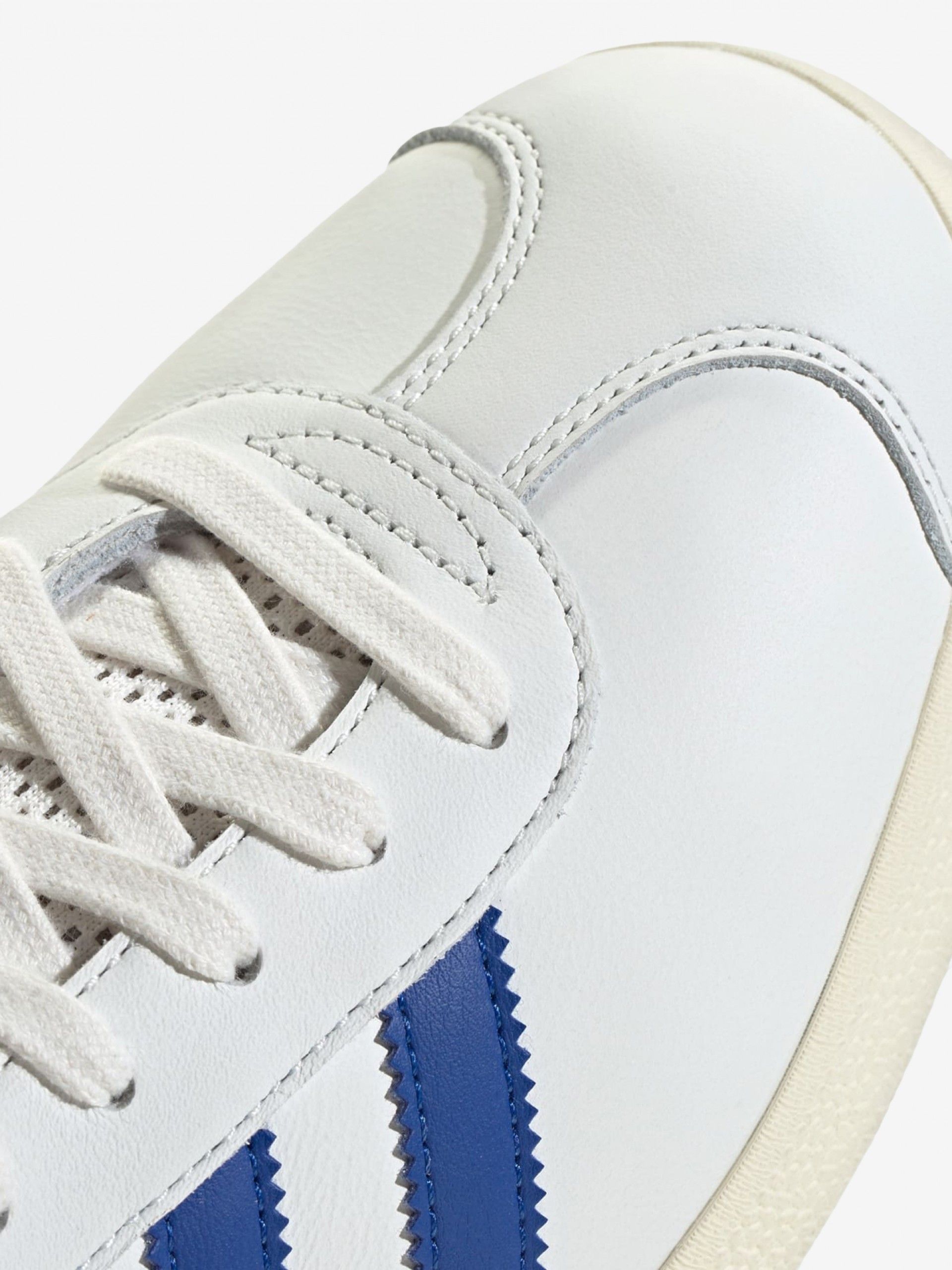 Zapatillas Adidas Gazelle Blancas y Azules