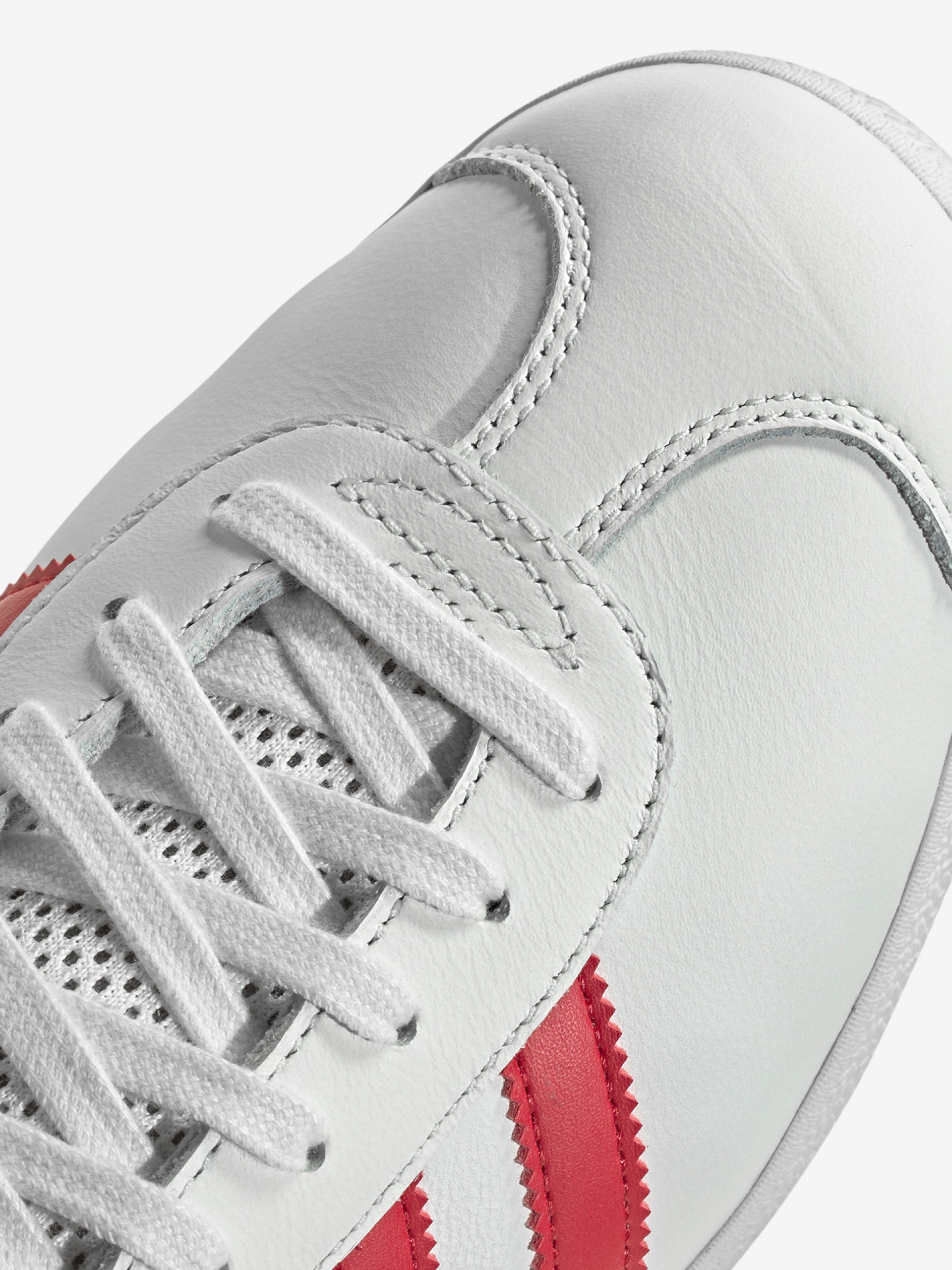 Zapatillas Adidas Gazelle Blancas y Rojas