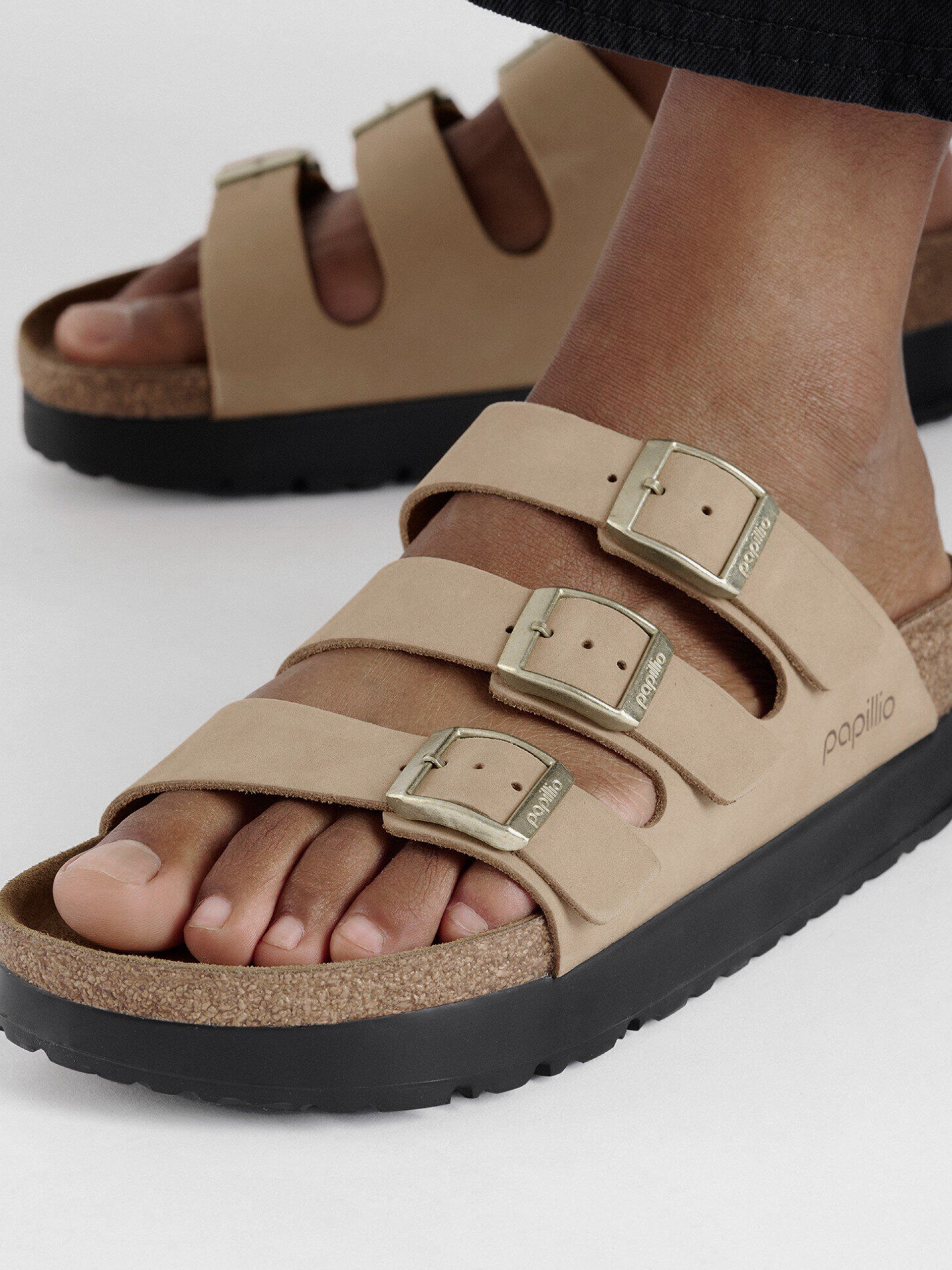 Chanclas Birkenstock Florida III Papillio Flex Platform Nobuk Beige