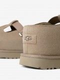 Pantufas Ugg Goldenstar Hi Clog Bege Para Mulher