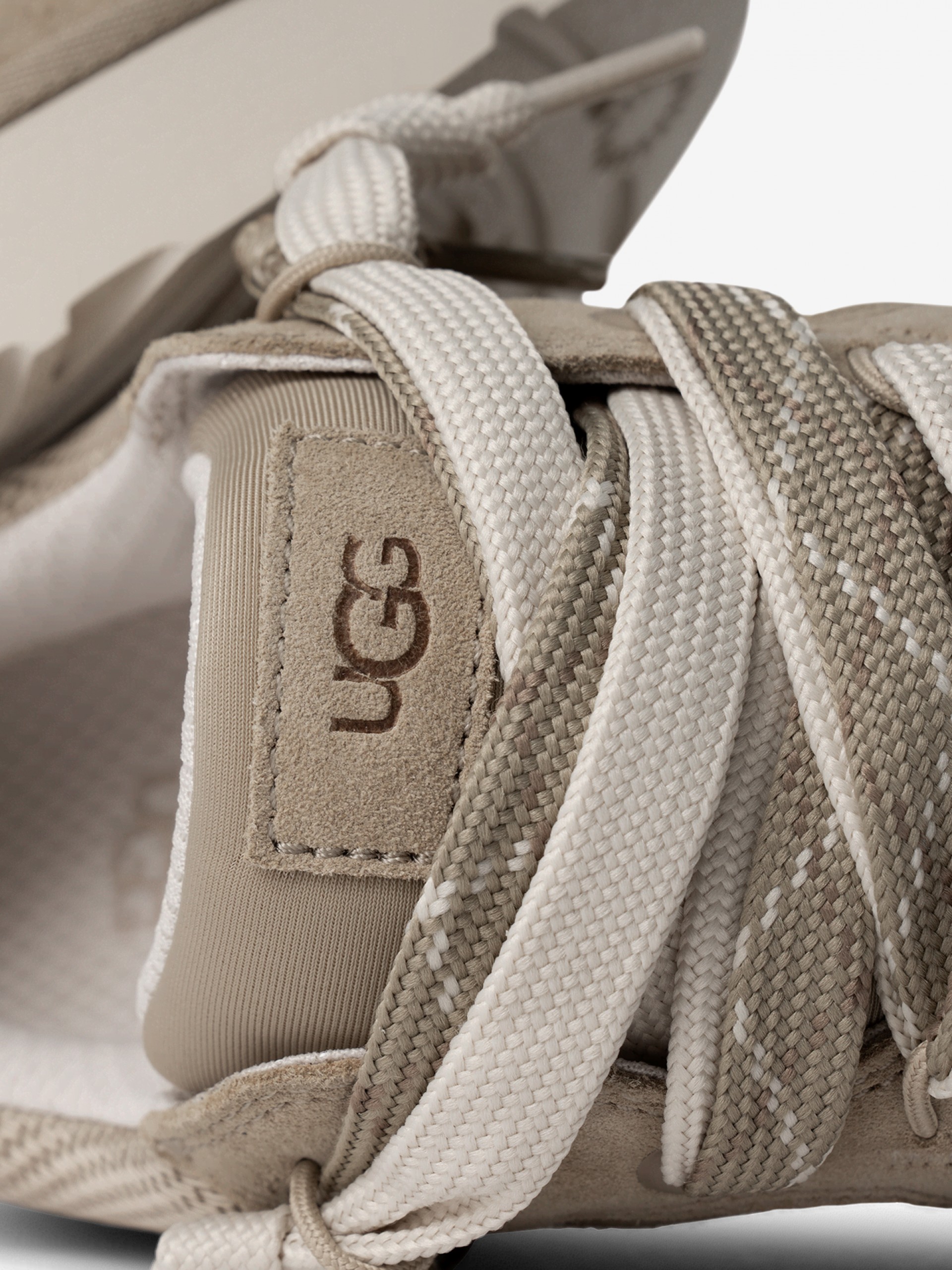 Zapatillas Ugg Lowmel Beige Para Mujer