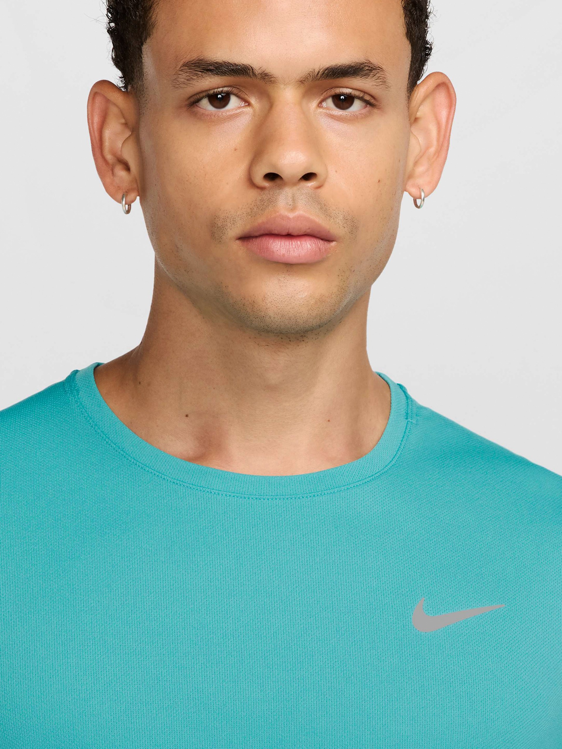 T-shirt de Running Nike Miler Dri-FIT UV Azul Para Homem