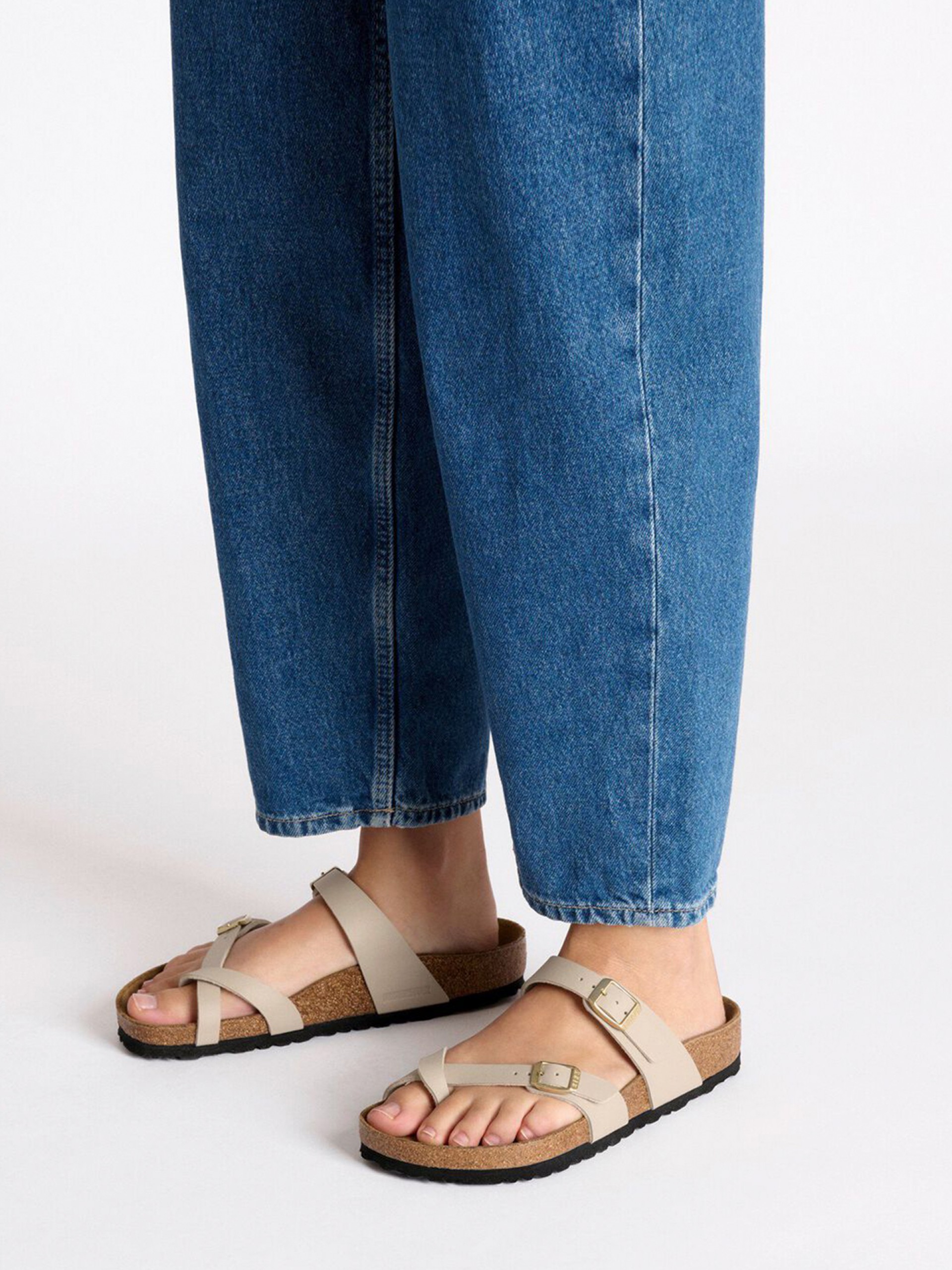 Birkenstock Mayari Birko-Flor Beige Slides