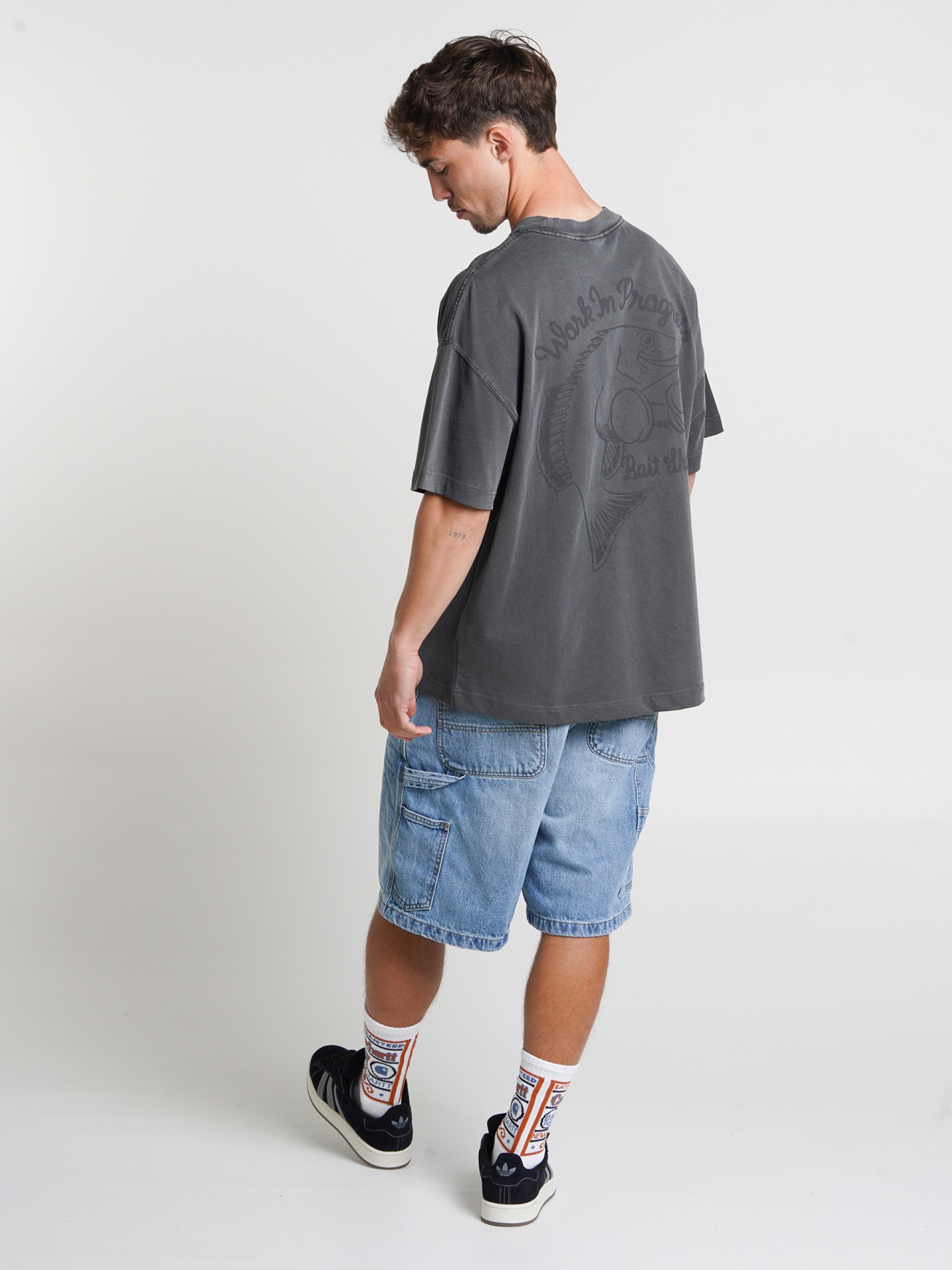 Camiseta Carhartt WIP Bait Shack Gris