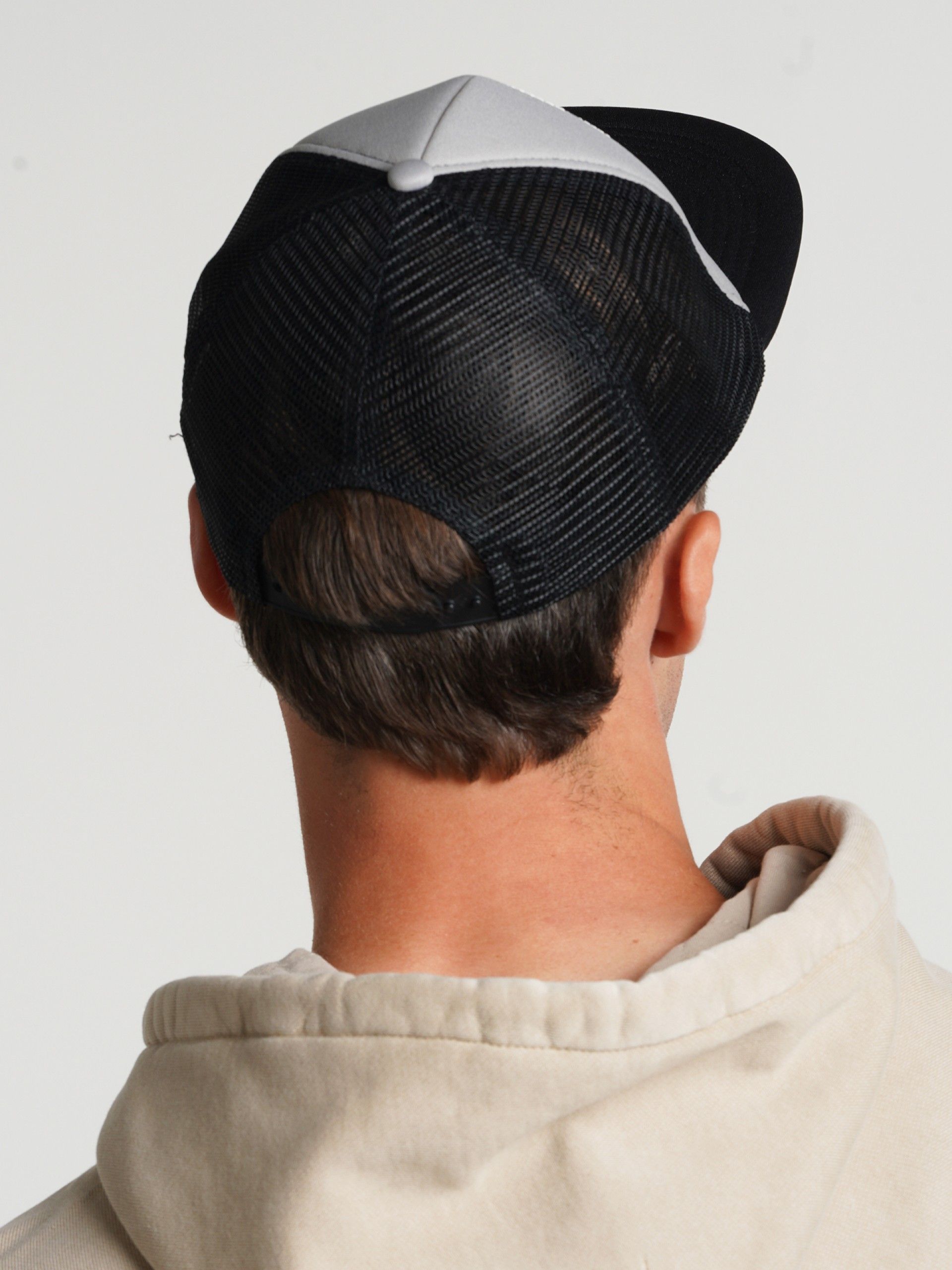 Carhartt WIP Runaway Trucker Black and Grey Cap