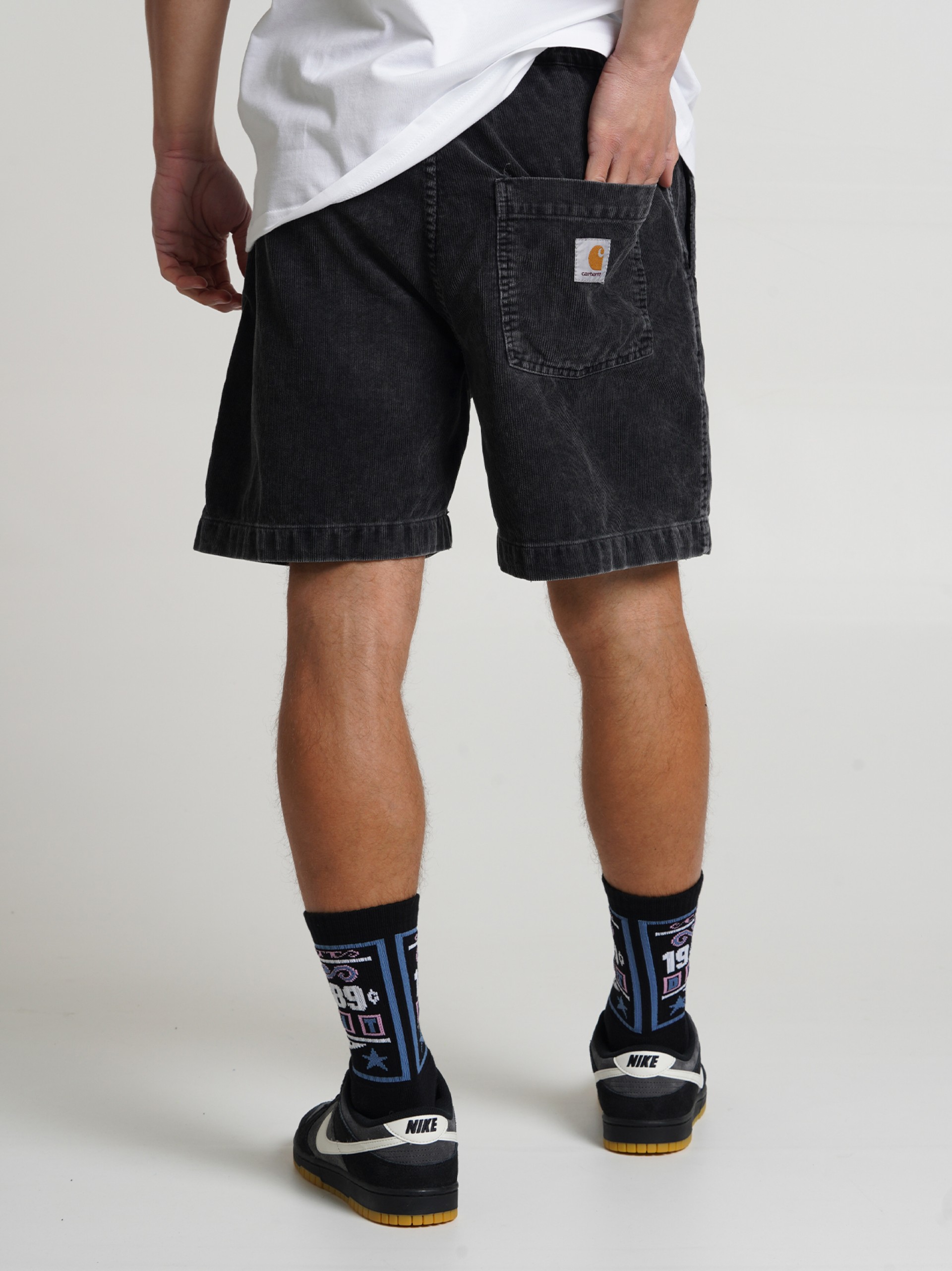 Pantalones Cortos de Pana Carhartt WIP Reynold Negros