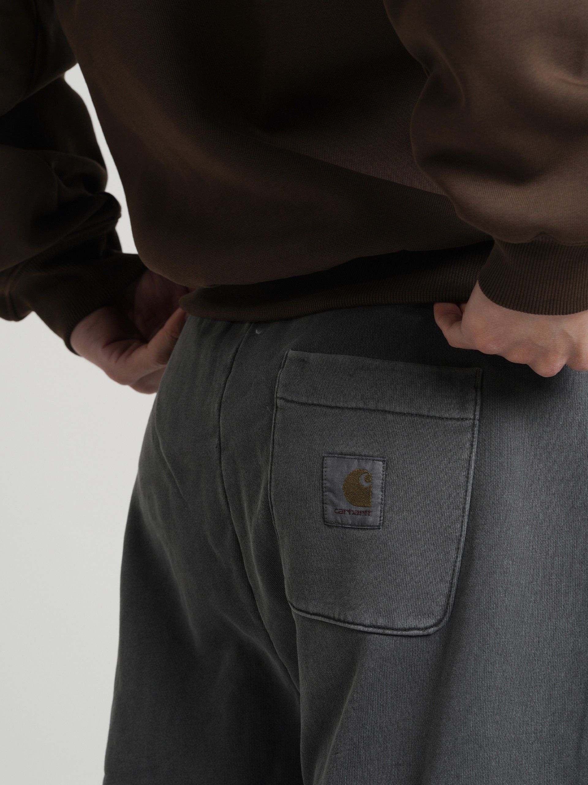 Pantalones Cortos Carhartt WIP Nelson Grises