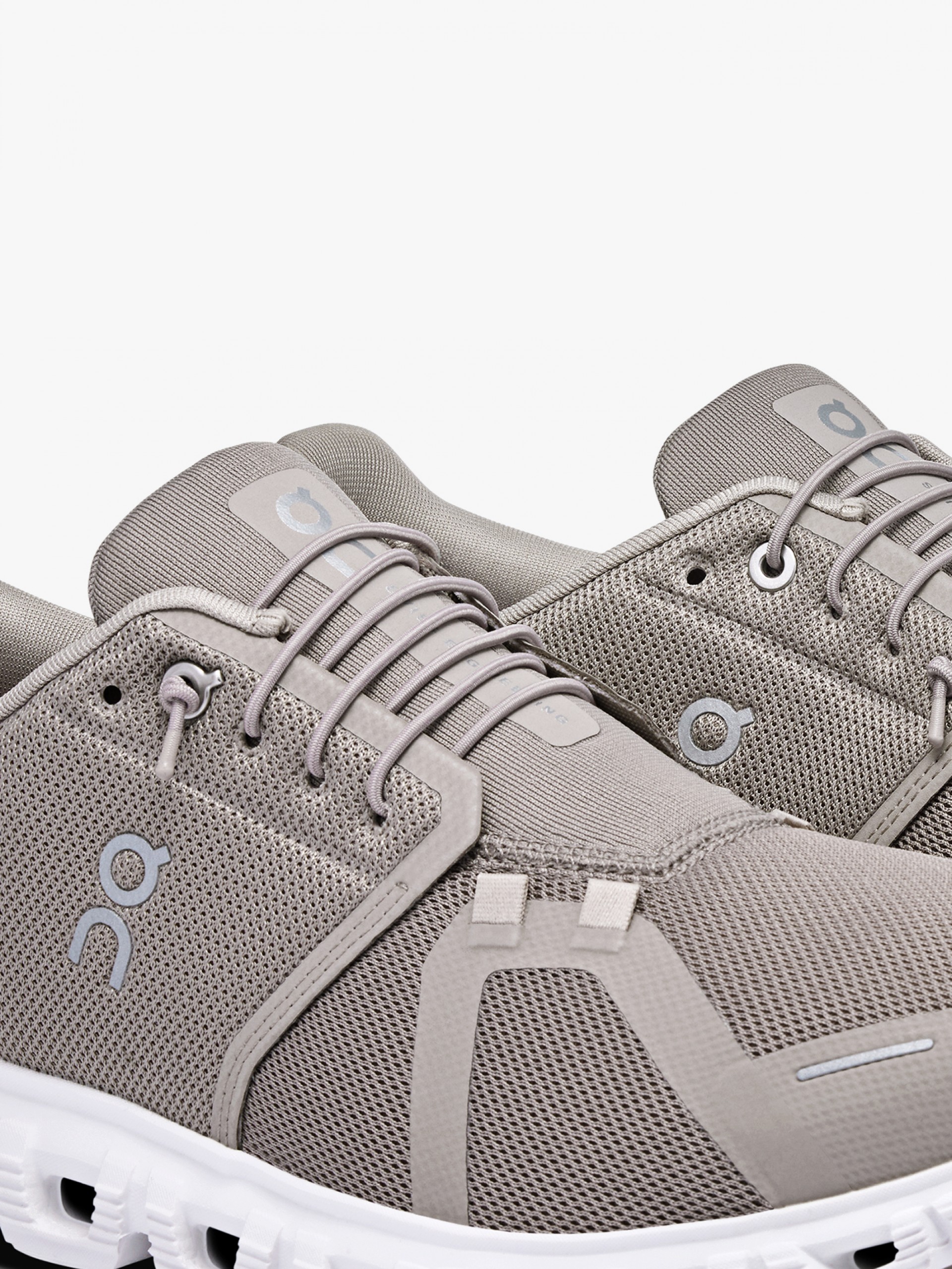 Zapatillas On Running Cloud 6 Marrones