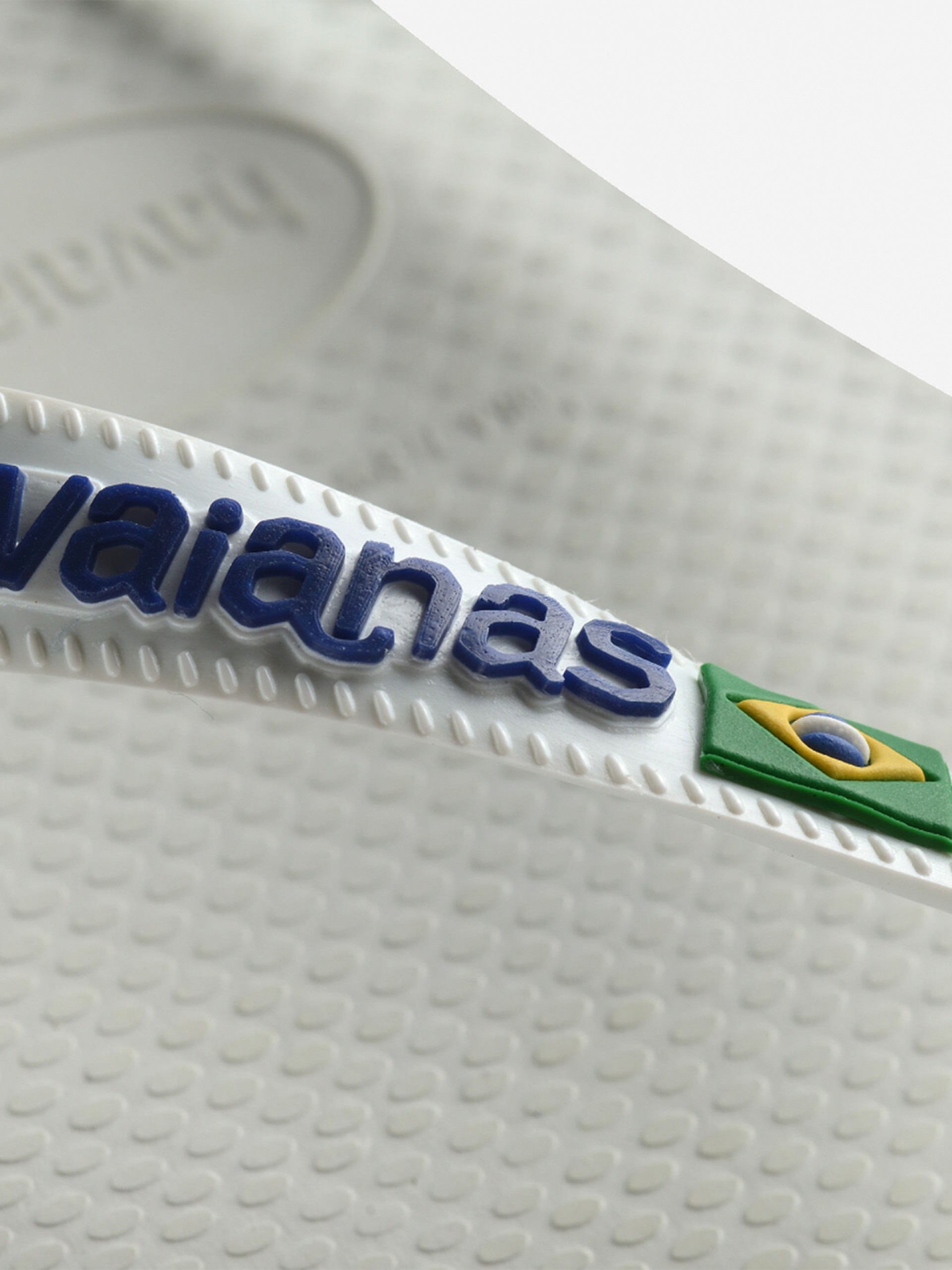 Havaianas Brasil Logo White Flip Flops