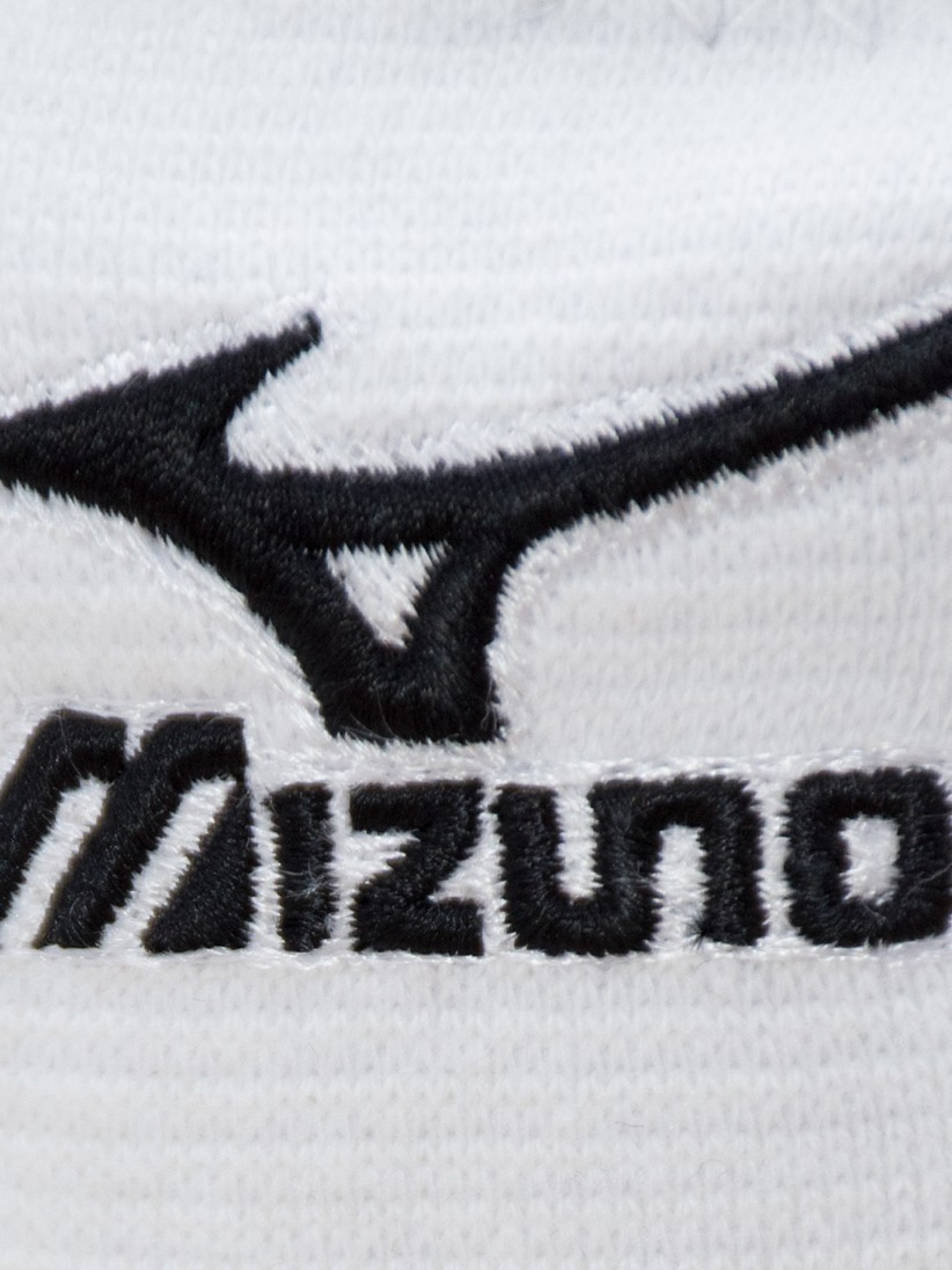 Mizuno VS-1 White Volleyball Knee Pads