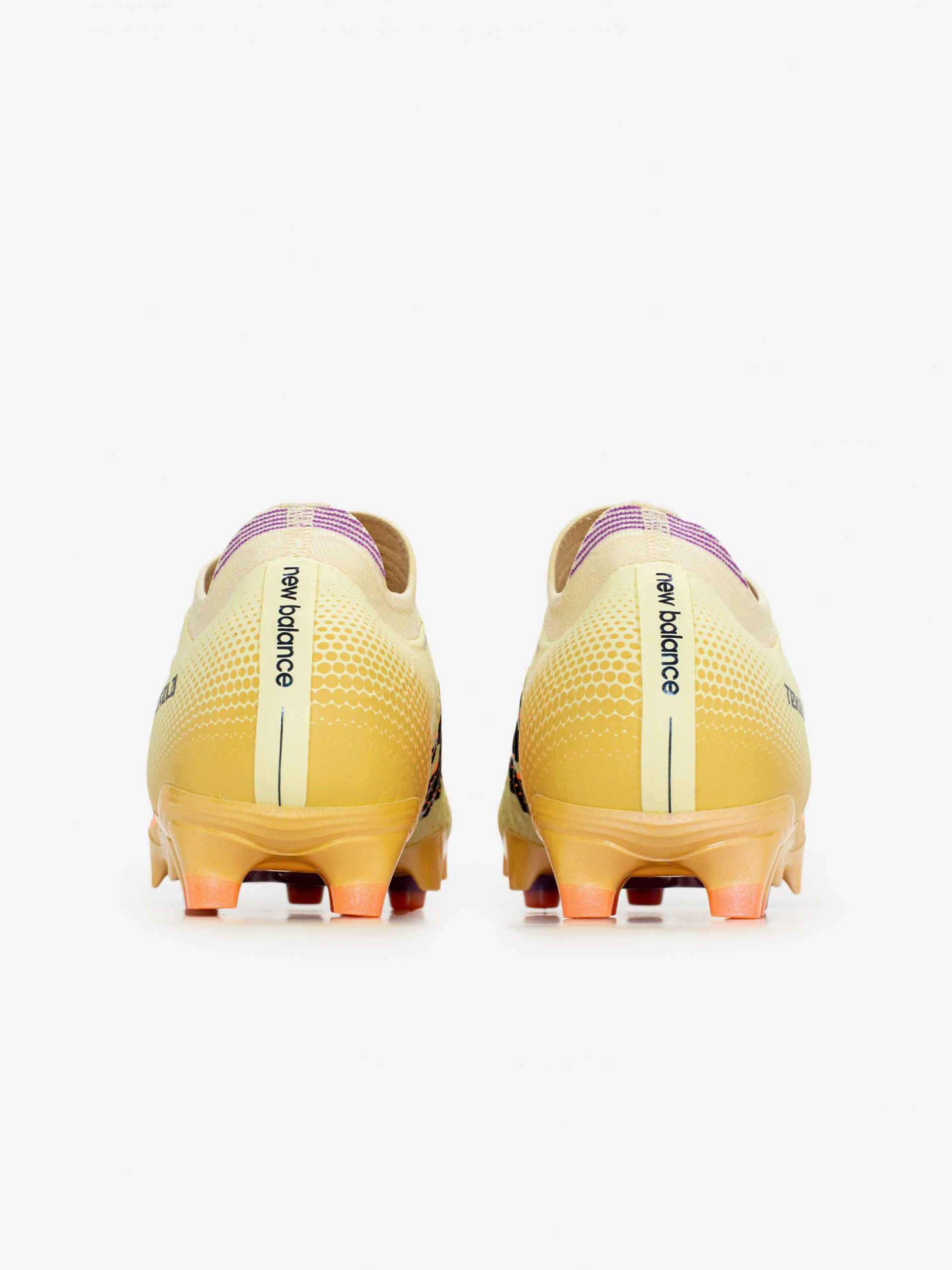 Botas de Fútbol New Balance Tekela Pro Low Laced V4+ FG