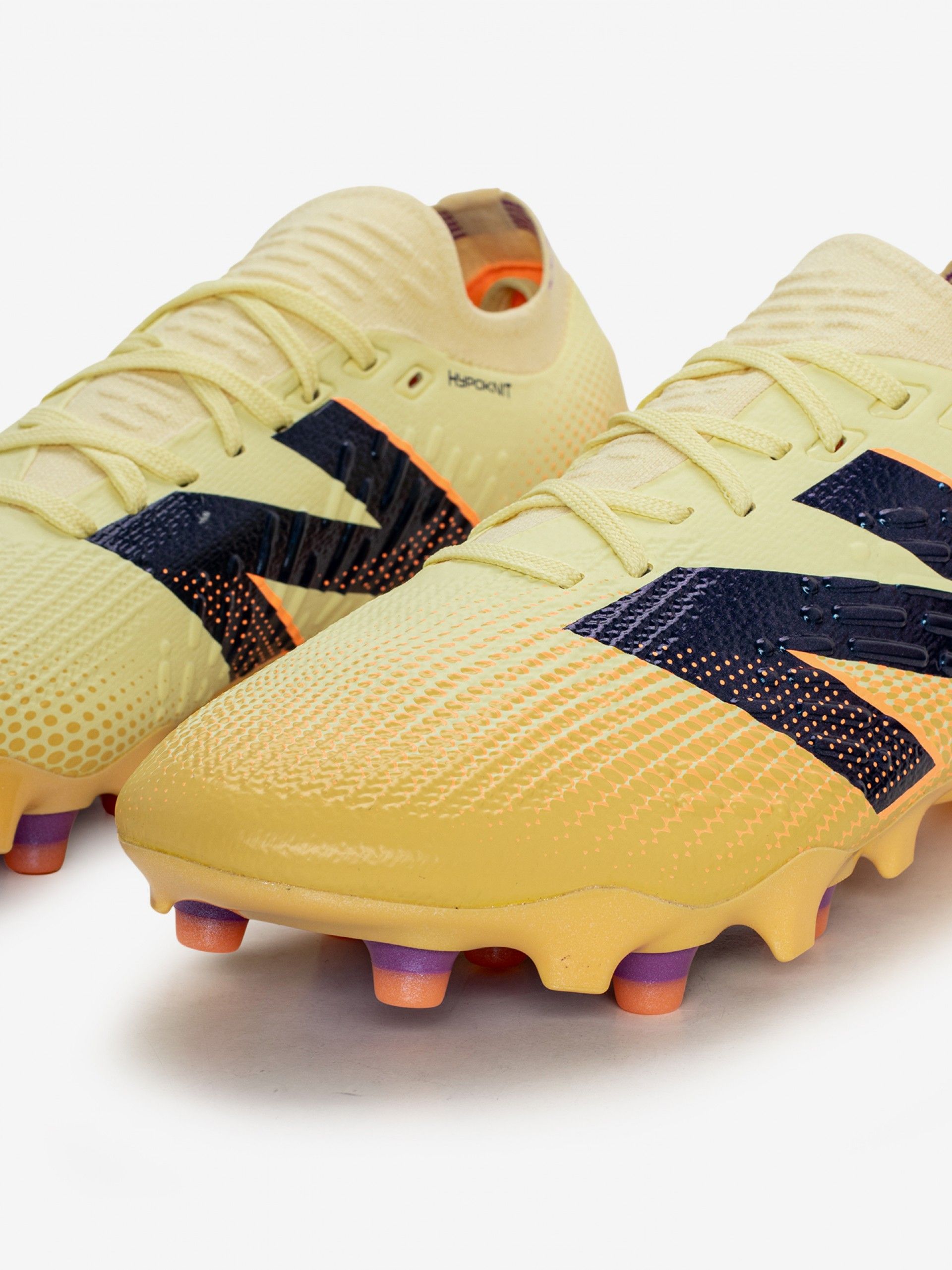 Botas de Fútbol New Balance Tekela Pro Low Laced V4+ FG