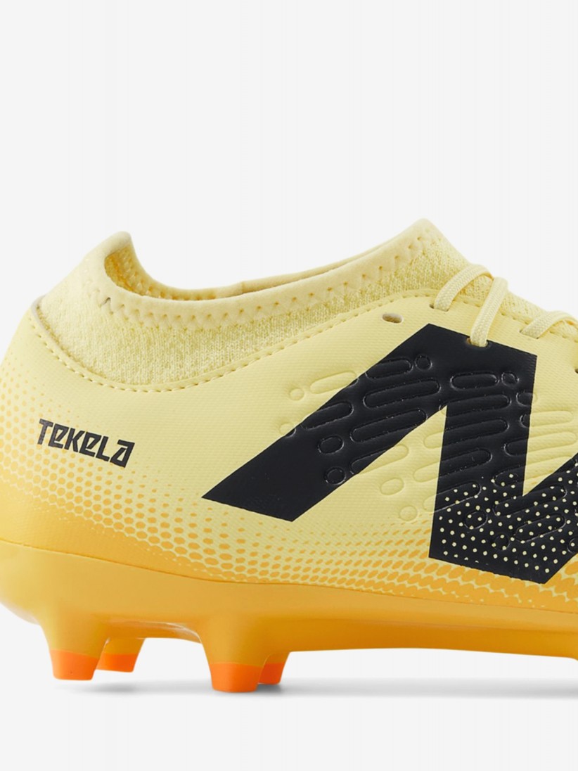 Chuteiras New Balance Tekela Magique V4+ FG