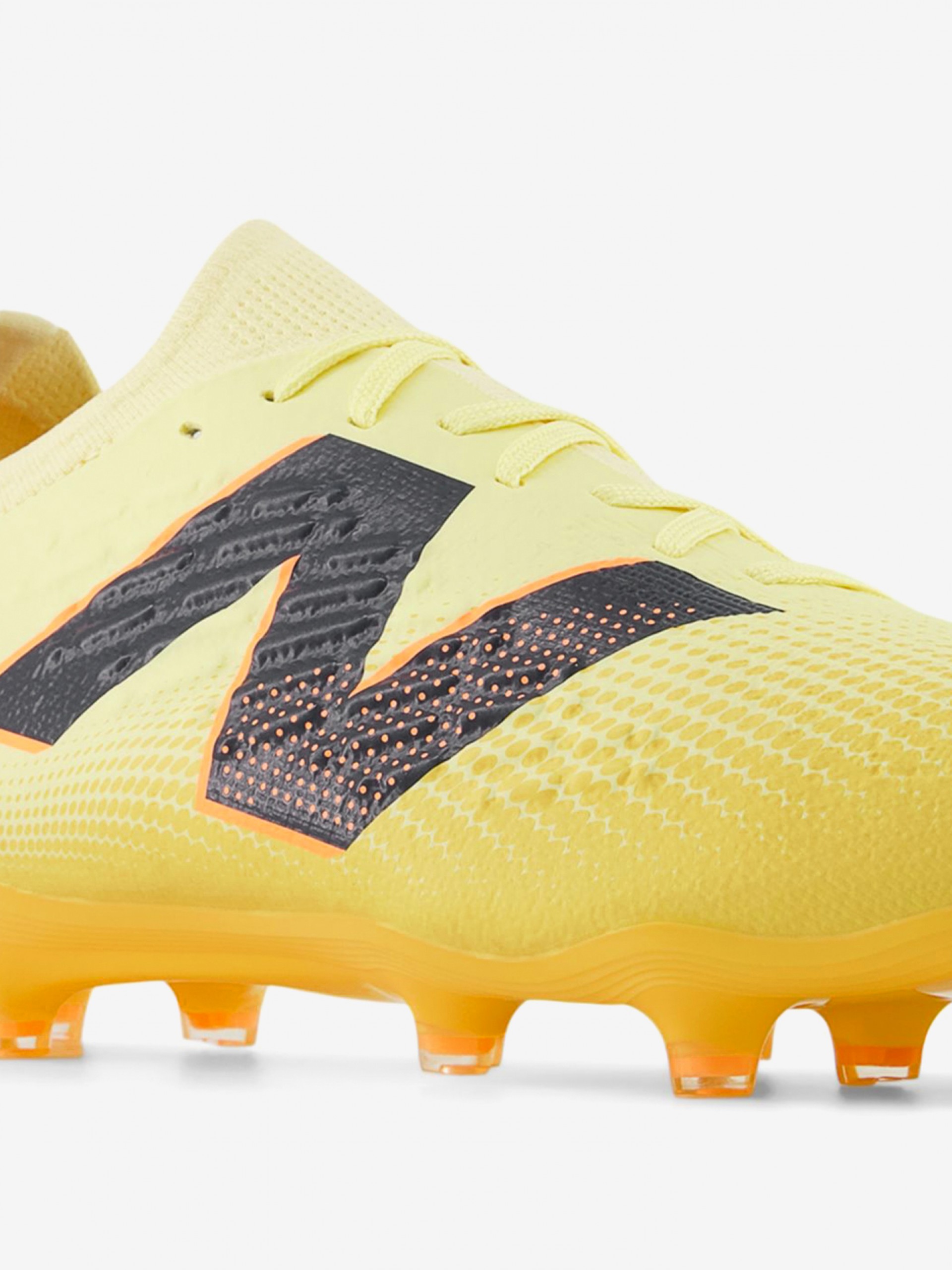 Botas de Fútbol New Balance Tekela Magia Low Laced V4+ FG