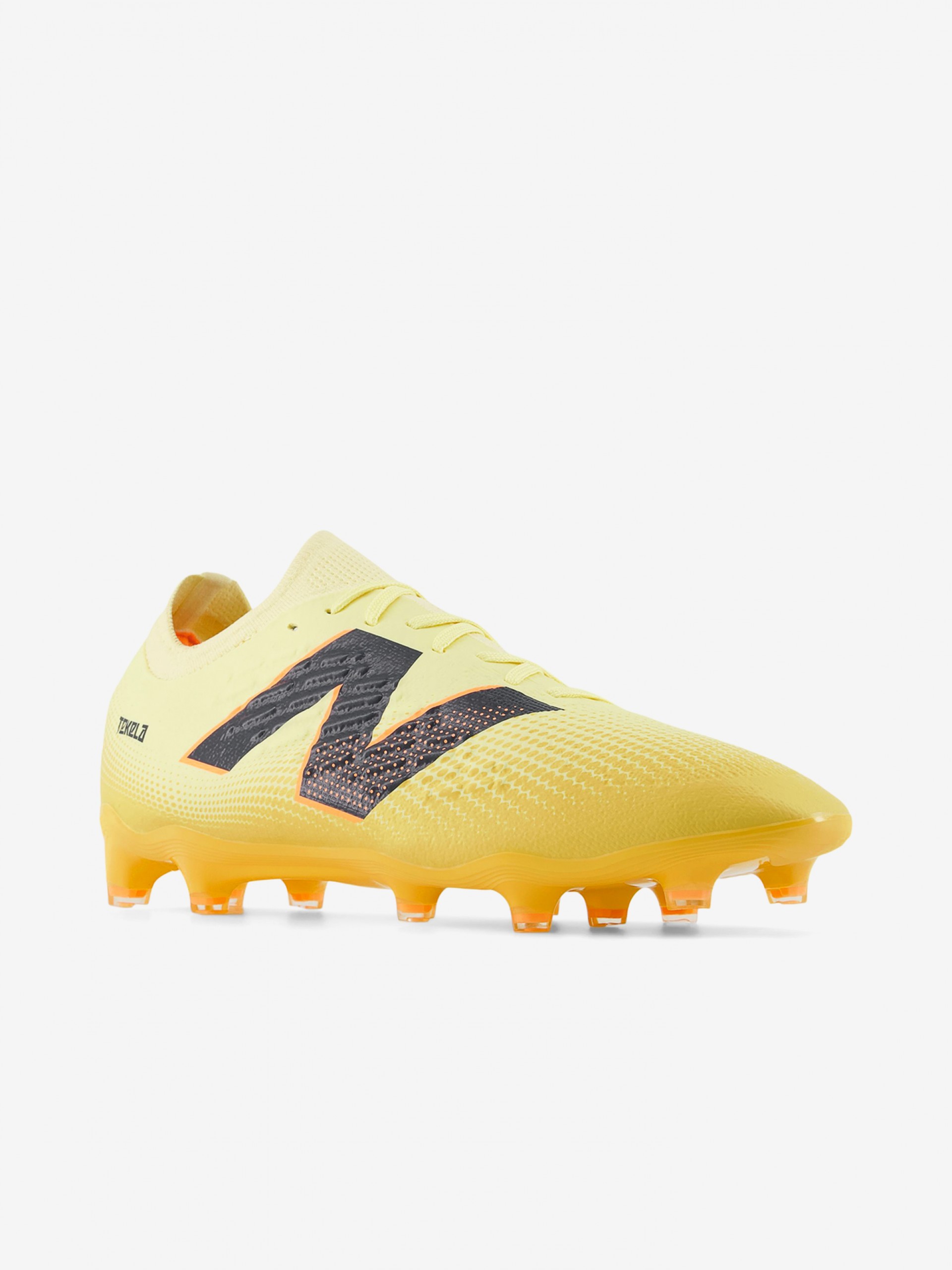 Botas de Fútbol New Balance Tekela Magia Low Laced V4+ FG