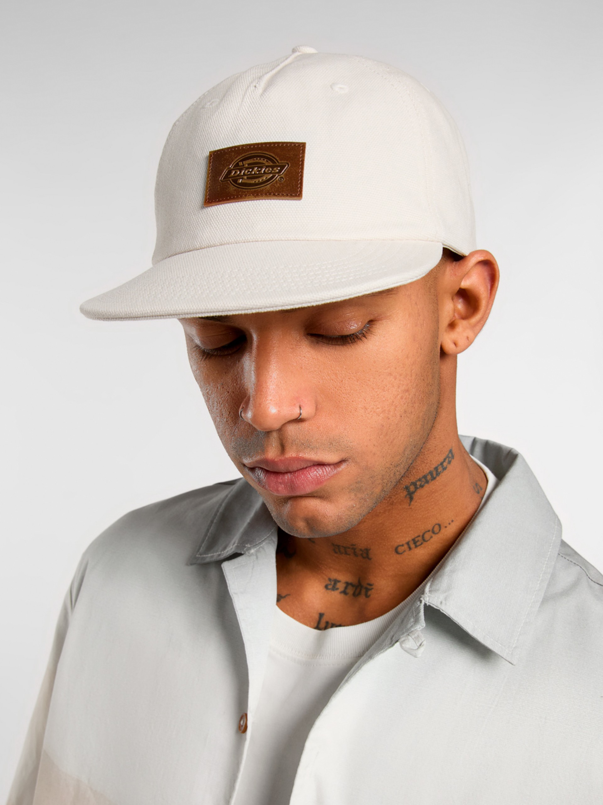 Gorra Dickies Lewistown River Ranch Blanca